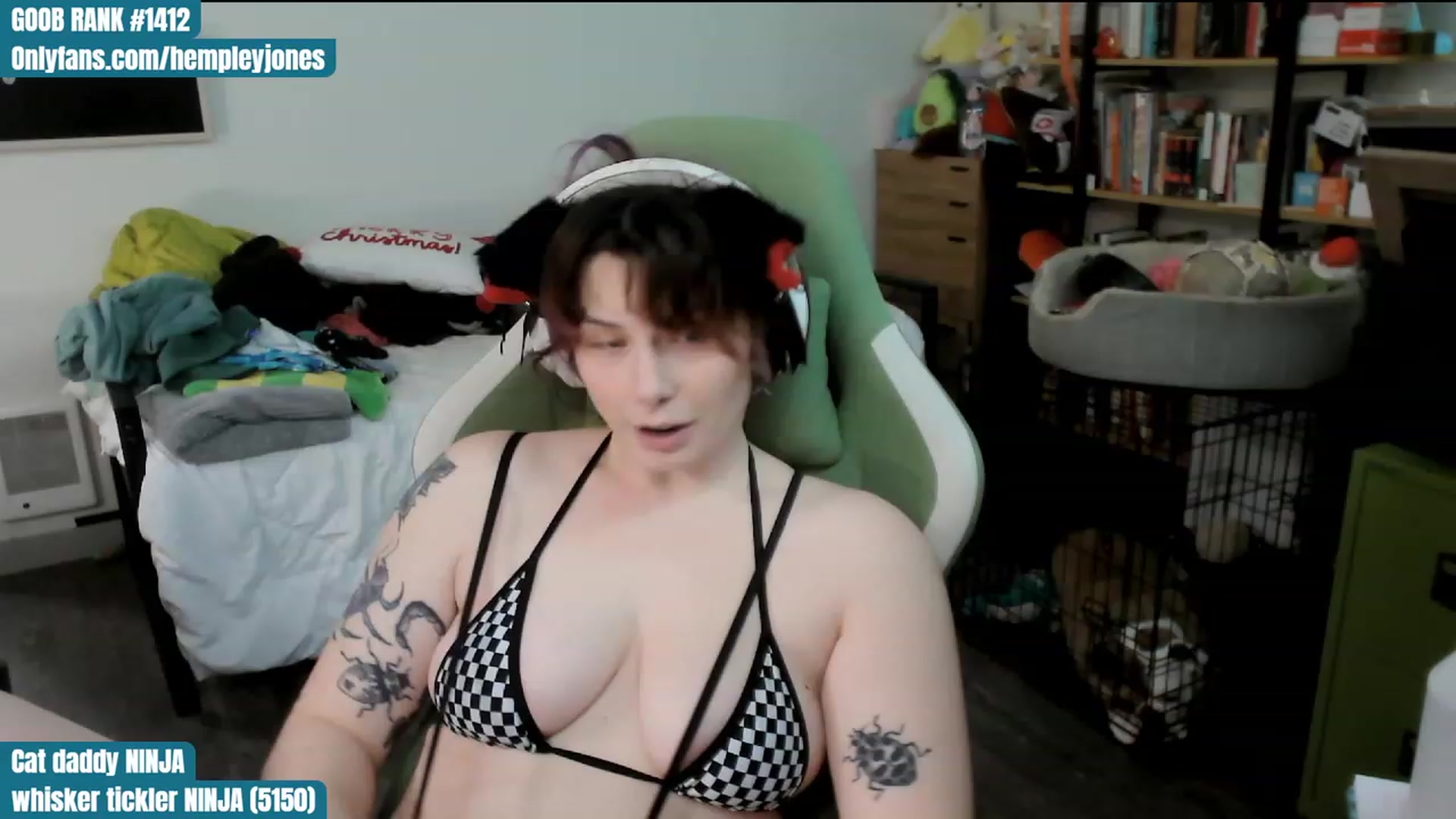 Gallery image thumbnail from Hempley's myfreecams stream on, 01/07/2024, 03:42 image 19 of 20