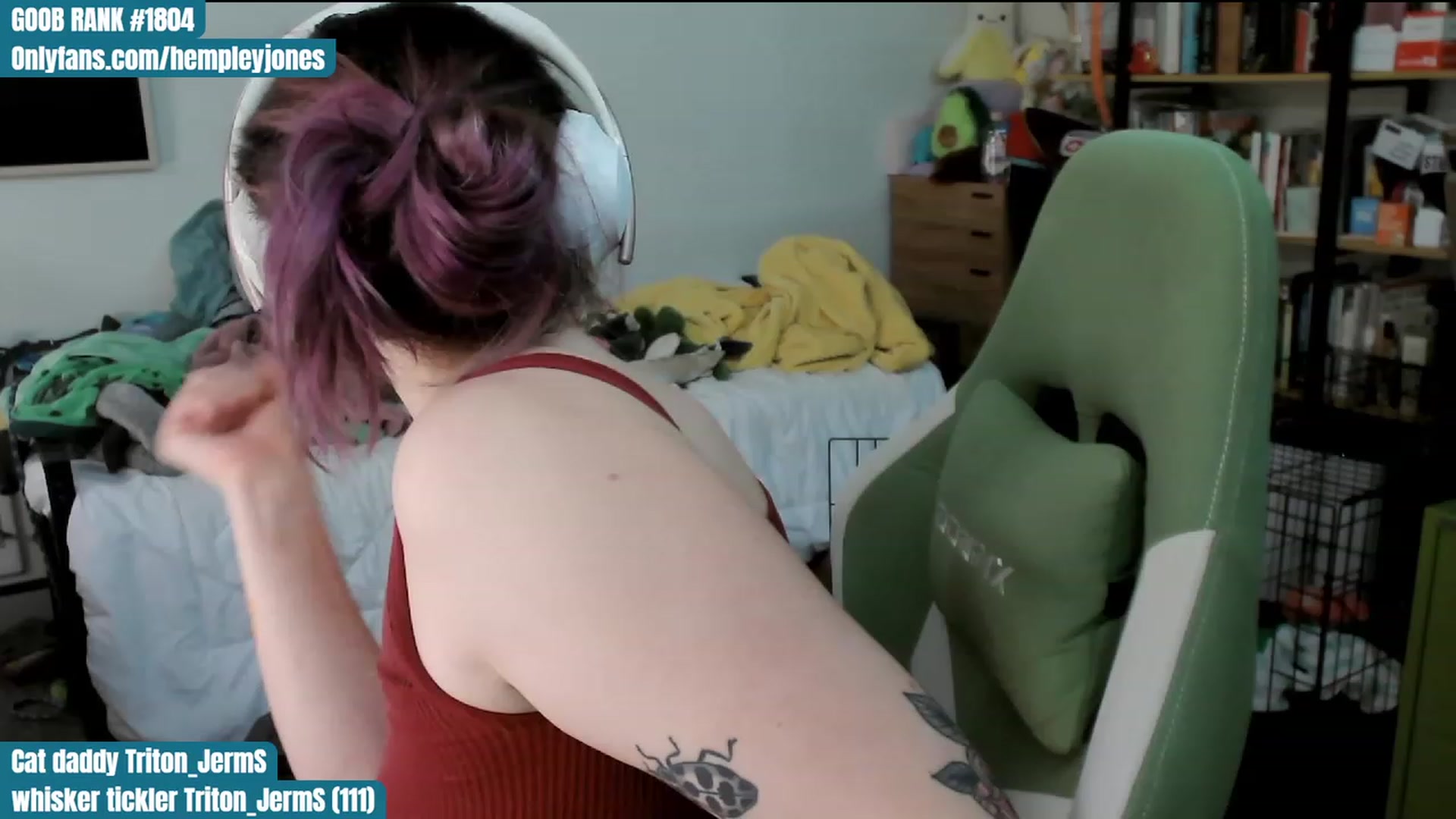 Gallery image thumbnail from Hempley's myfreecams stream on, 01/09/2024, 02:40 image 6 of 20