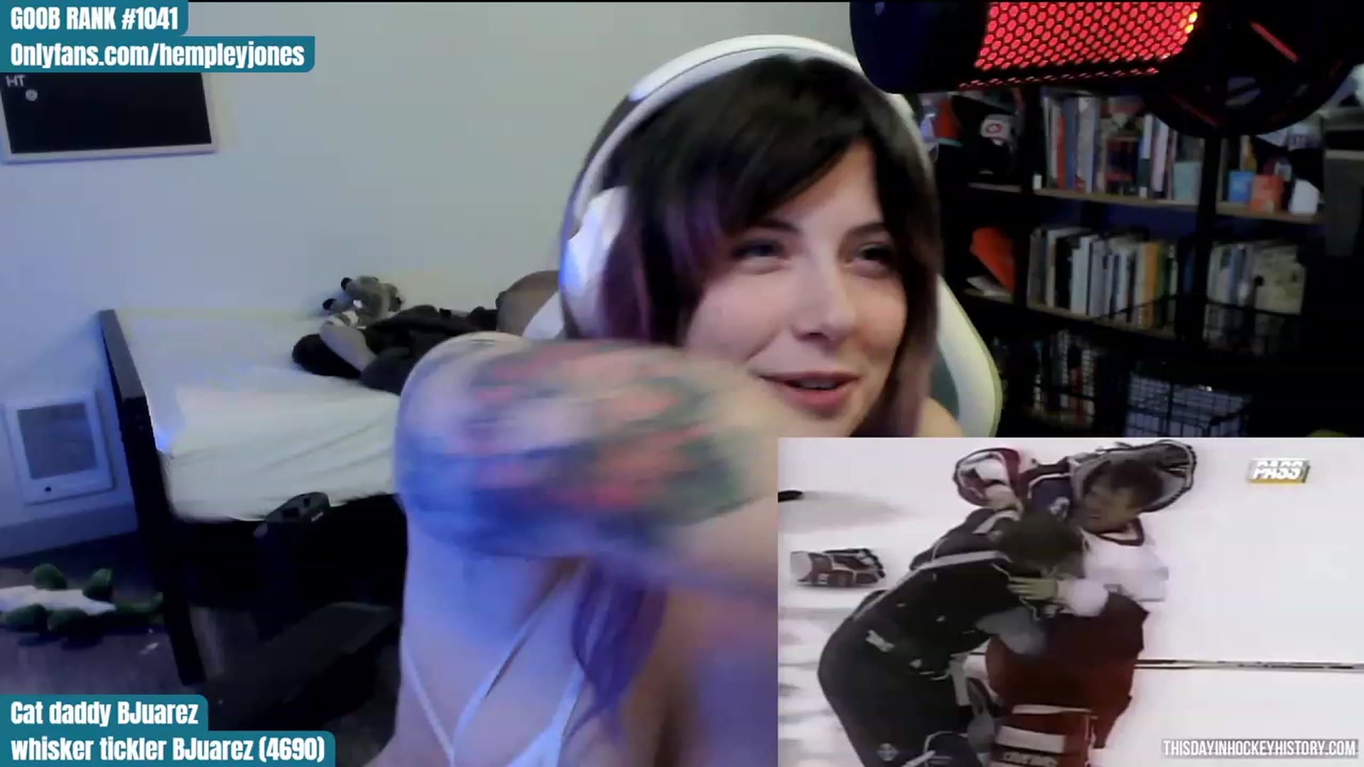Gallery image thumbnail from Hempley's myfreecams stream on, 01/14/2024, 04:31 image 20 of 20
