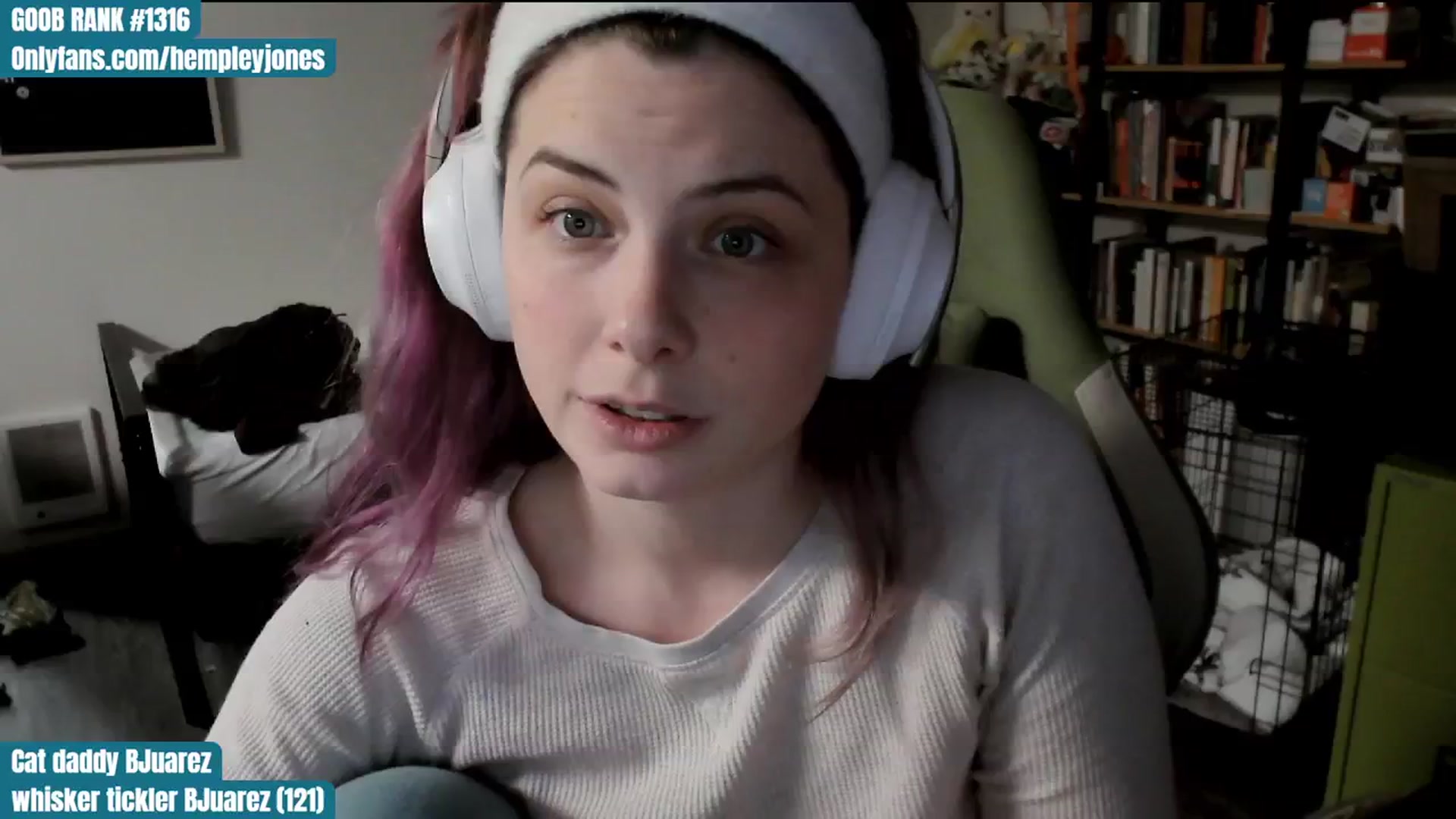 Gallery image thumbnail from Hempley's myfreecams stream on, 01/19/2024, 01:59 image 1 of 20