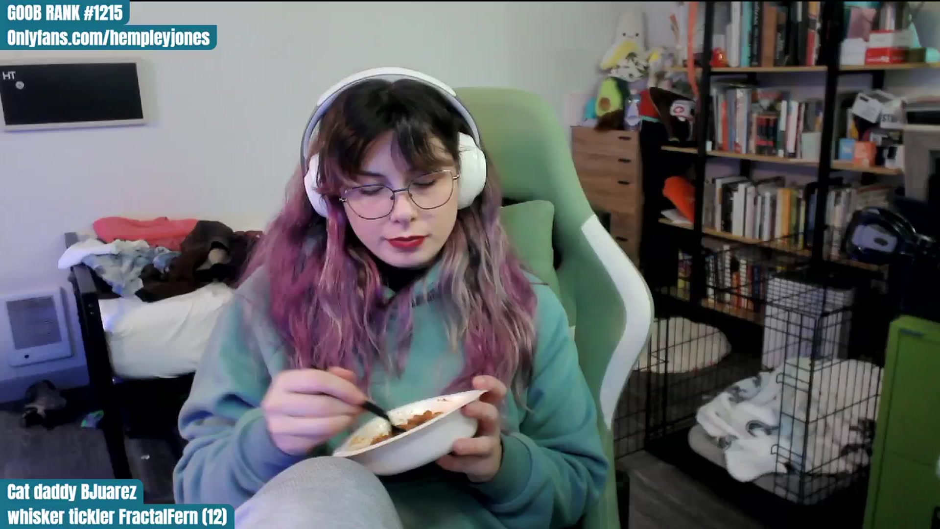 Gallery image thumbnail from Hempley's myfreecams stream on, 01/21/2024, 24:01 image 6 of 20