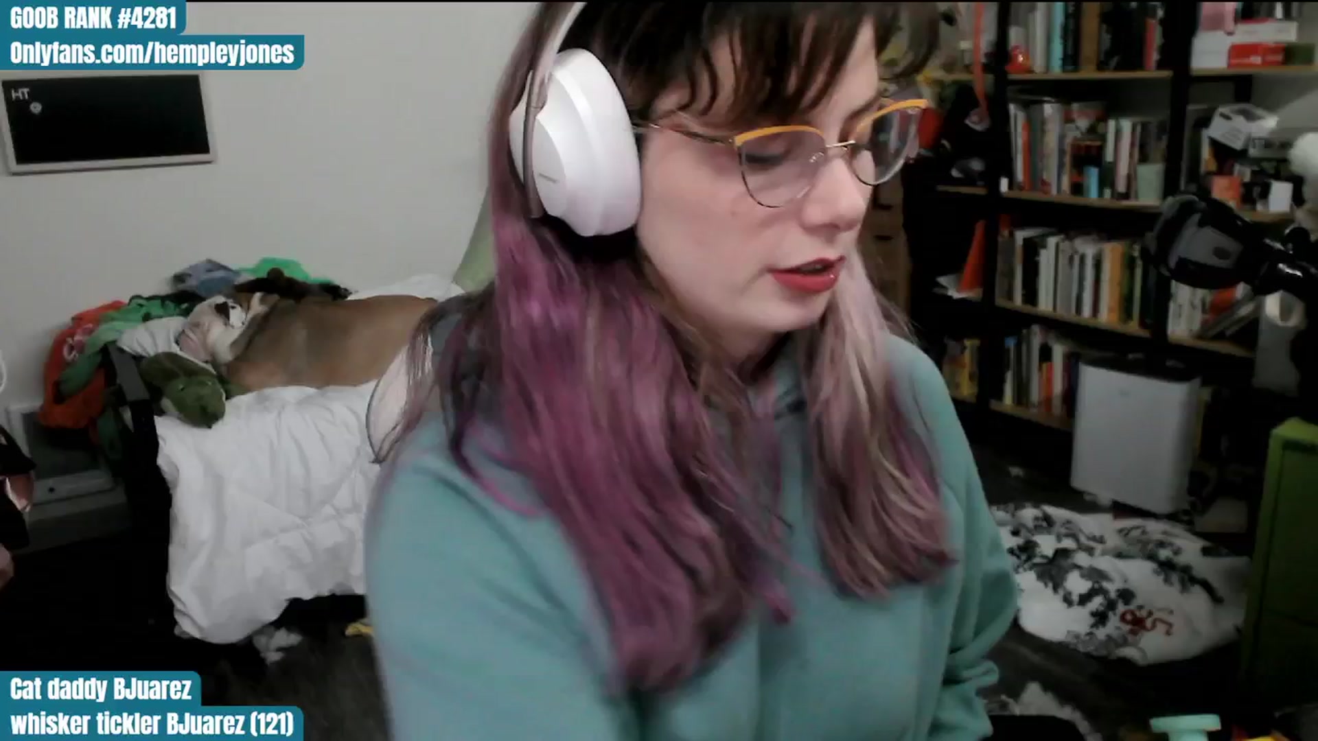 Gallery image thumbnail from Hempley's myfreecams stream on, 02/05/2024, 02:04 image 7 of 20