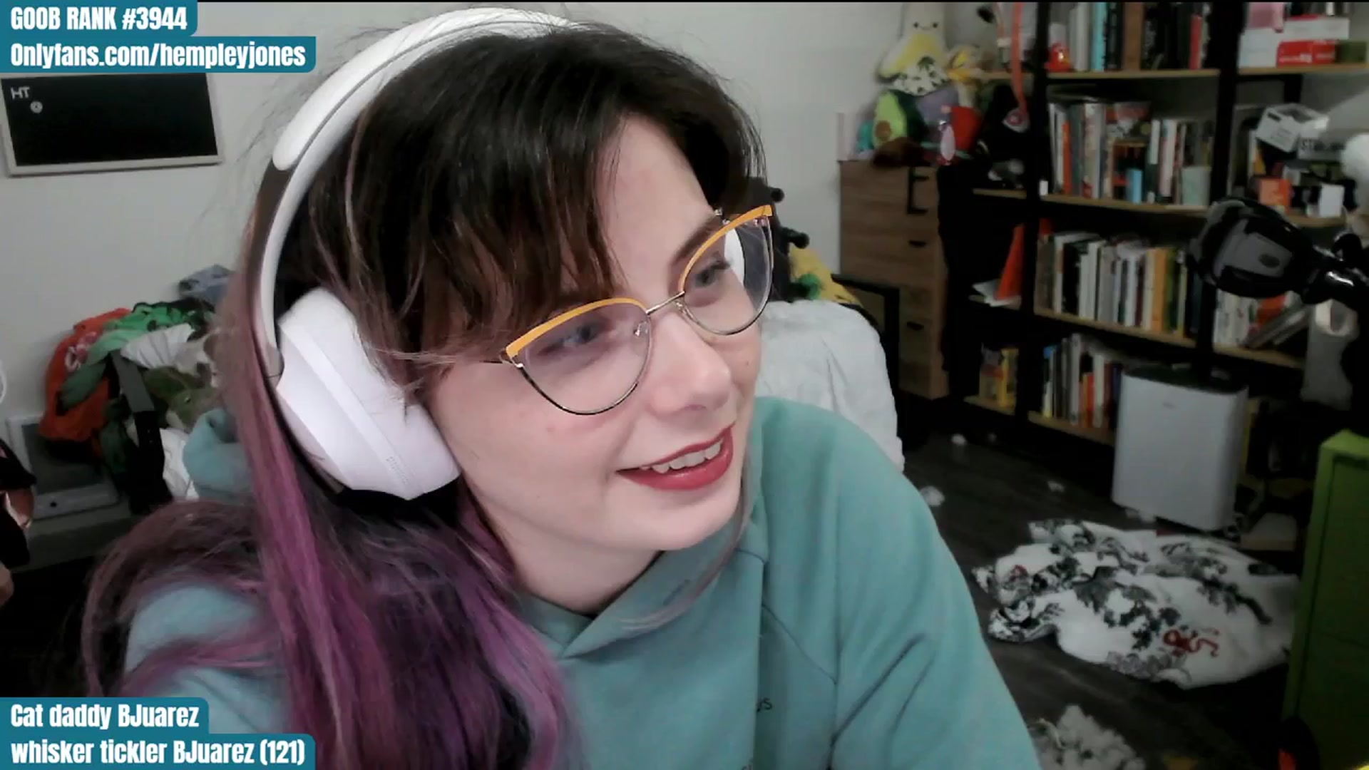 Gallery image thumbnail from Hempley's myfreecams stream on, 02/05/2024, 02:04 image 11 of 20