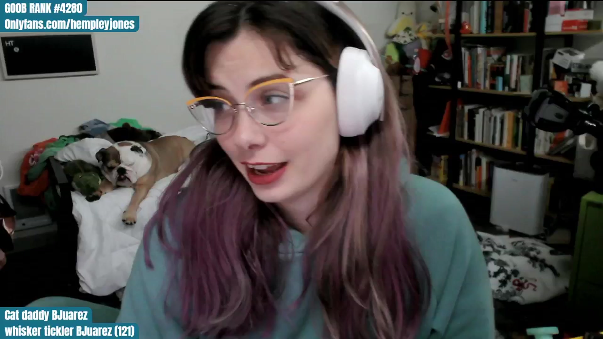Gallery image thumbnail from Hempley's myfreecams stream on, 02/05/2024, 02:04 image 6 of 20