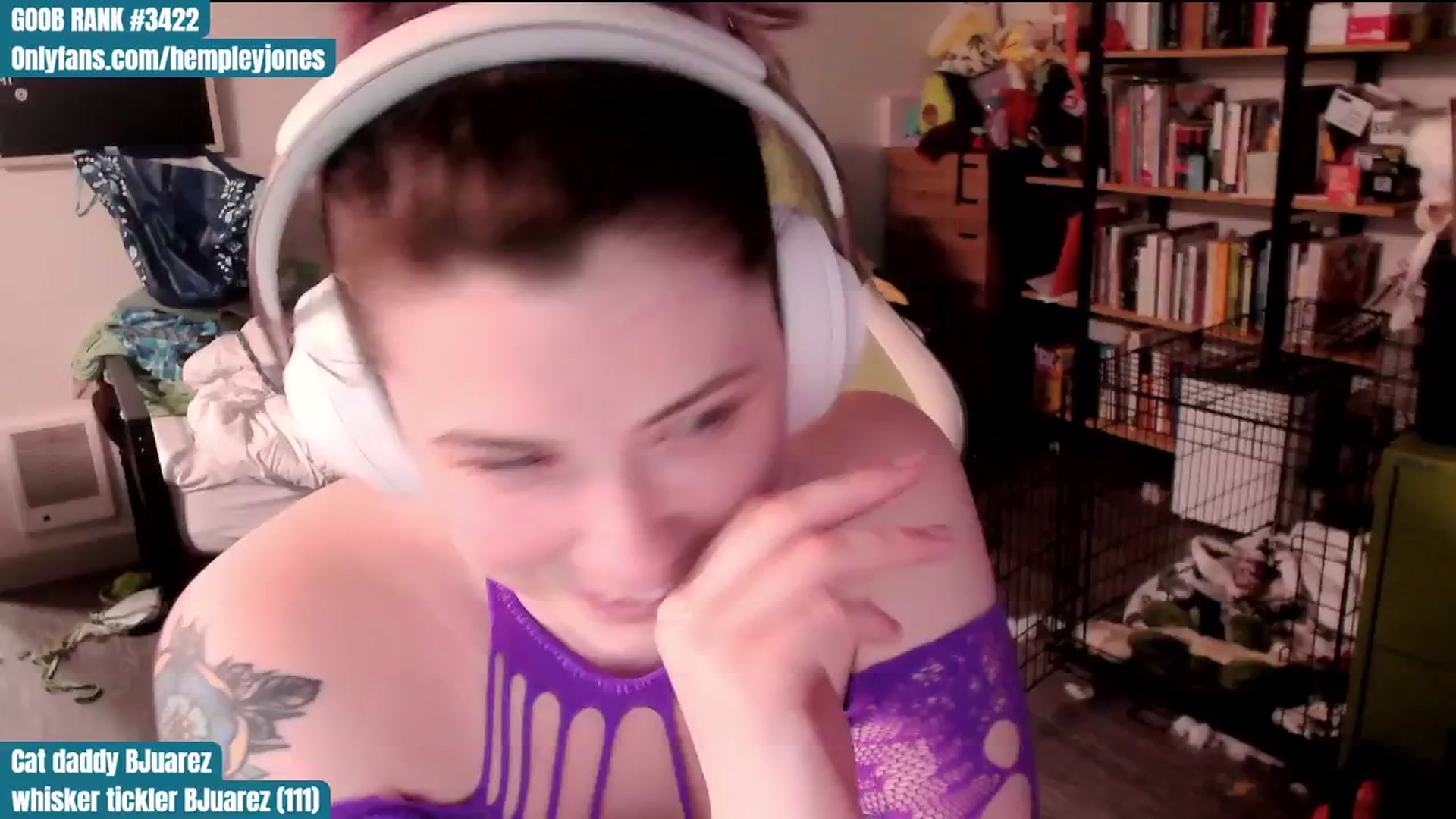 Gallery image thumbnail from Hempley's myfreecams stream on, 02/10/2024, 01:34 image 11 of 20