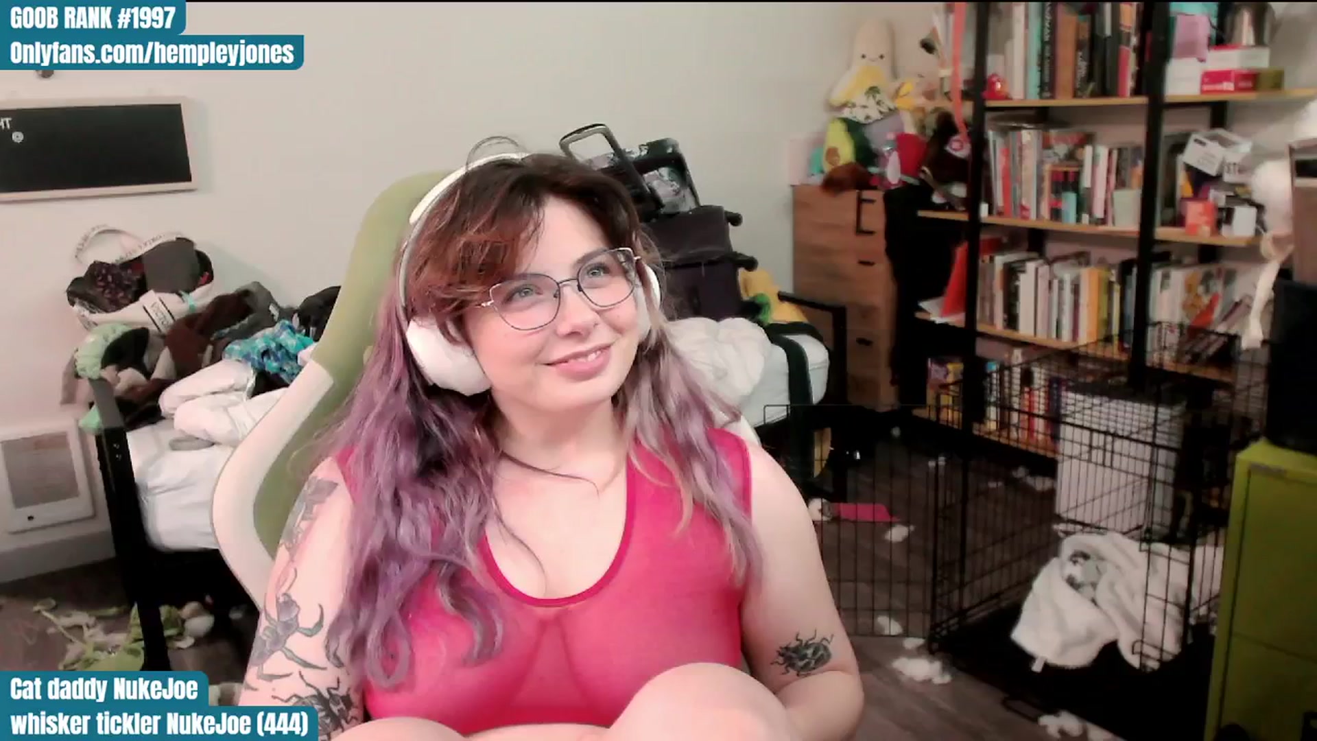 Gallery image thumbnail from Hempley's myfreecams stream on, 02/11/2024, 03:11 image 20 of 20