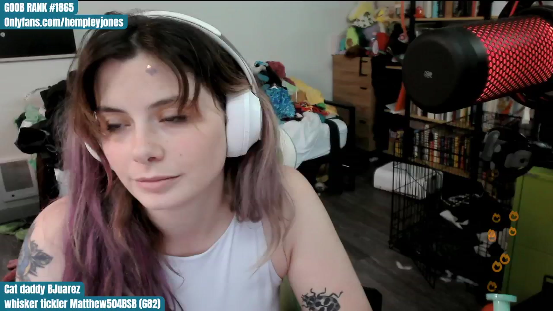 Gallery image thumbnail from Hempley's myfreecams stream on, 02/14/2024, 02:23 image 3 of 20