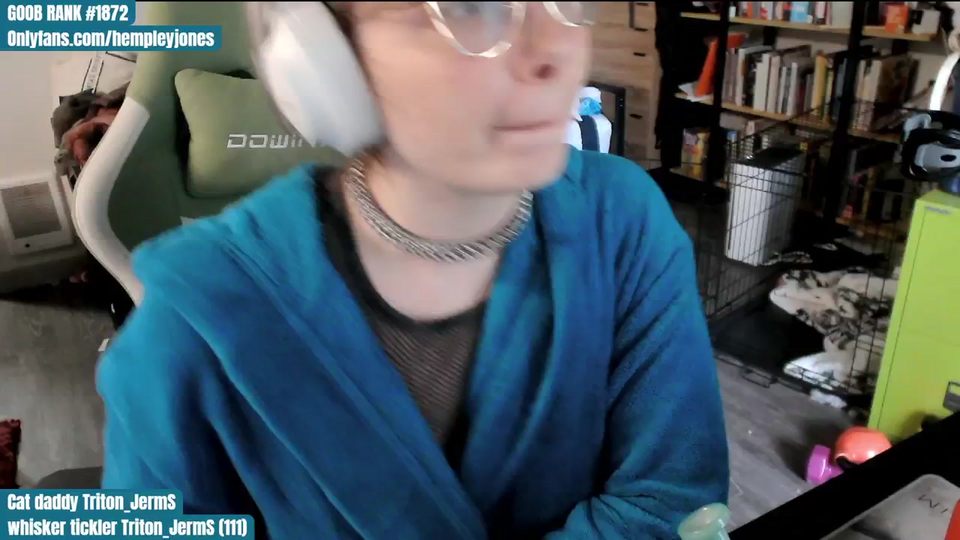 Gallery image thumbnail from Hempley's myfreecams stream on, 02/17/2024, 23:28 image 1 of 20