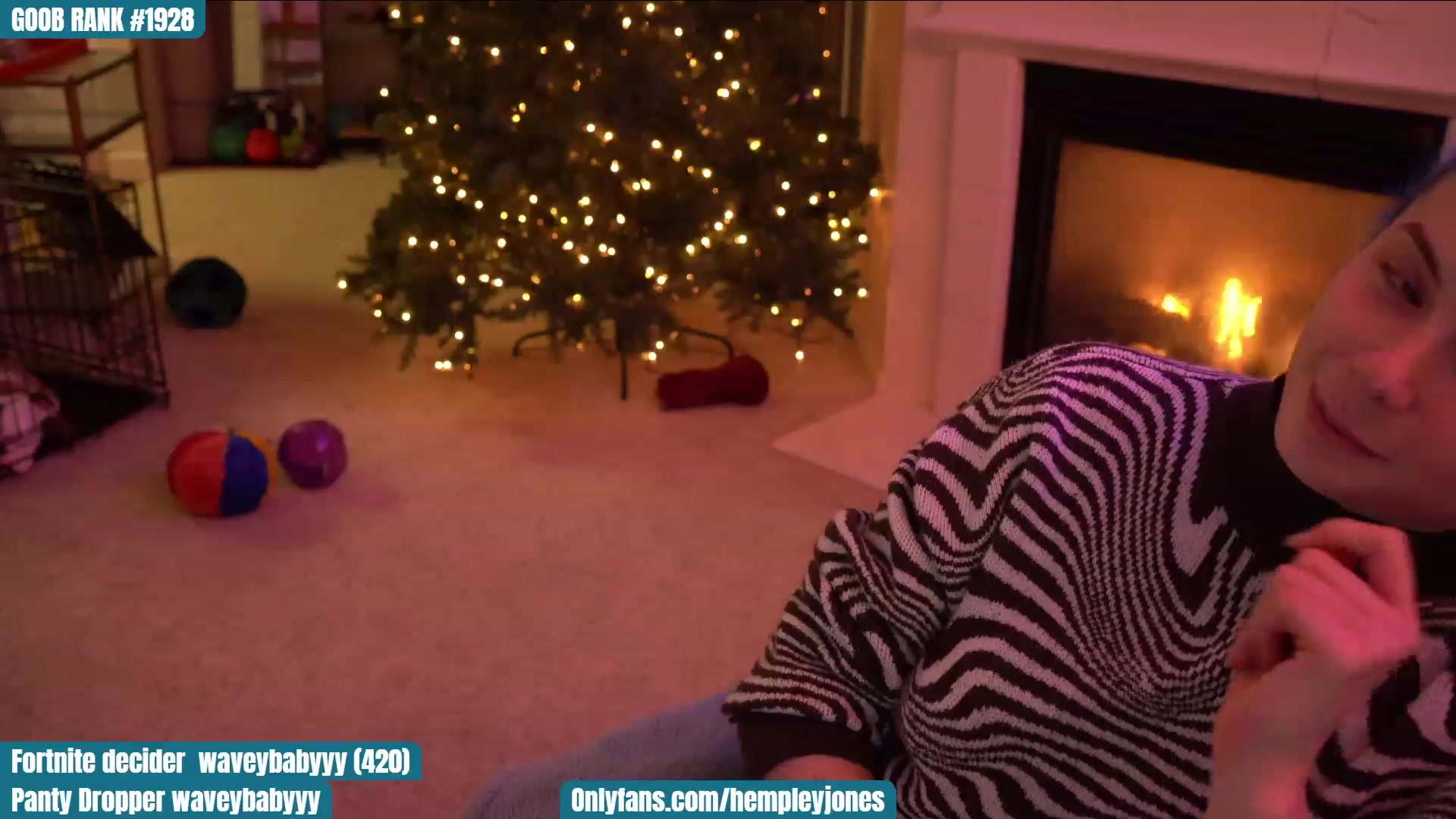 Gallery image thumbnail from Hempleyjones's myfreecams stream on, 11/29/2022, 03:02 image 13 of 20