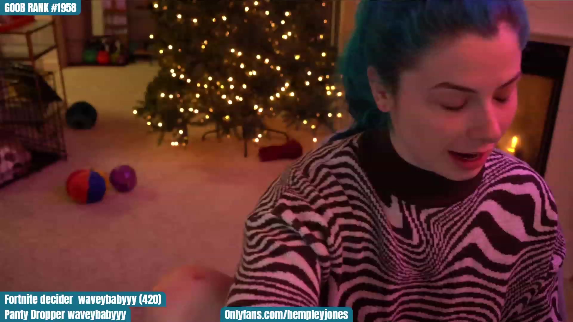 Gallery image thumbnail from Hempleyjones's myfreecams stream on, 11/29/2022, 03:02 image 7 of 20