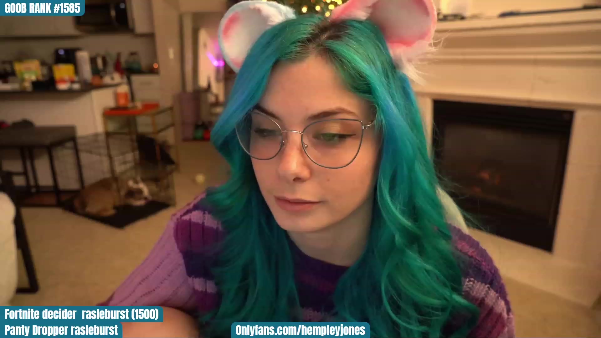Gallery image thumbnail from Hempleyjones's myfreecams stream on, 12/01/2022, 01:33 image 20 of 20