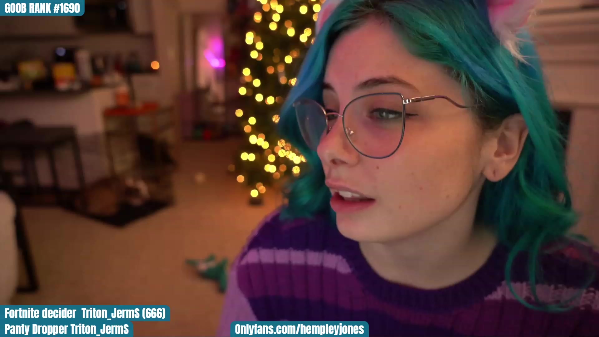 Gallery image thumbnail from Hempleyjones's myfreecams stream on, 12/01/2022, 01:33 image 2 of 20