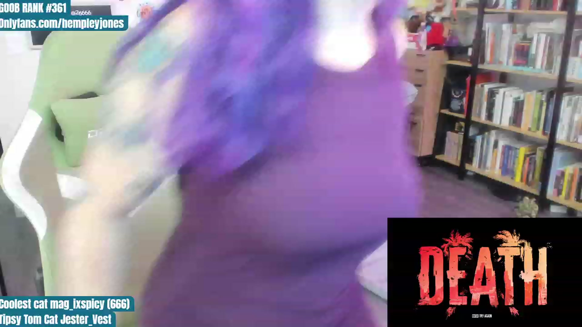 Gallery image thumbnail from Hempleyjones's myfreecams stream on, 07/26/2023, 01:02 image 10 of 20