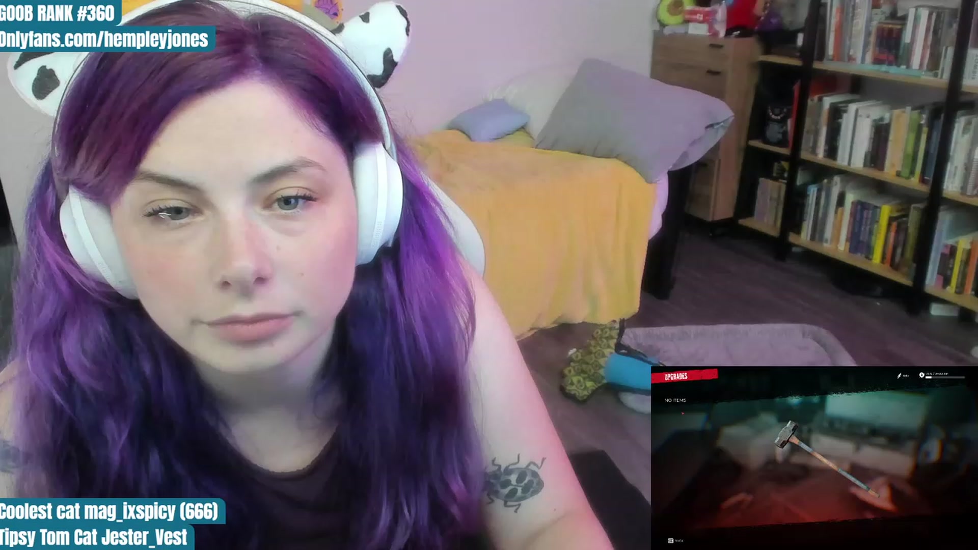 Gallery image thumbnail from Hempleyjones's myfreecams stream on, 07/26/2023, 02:06 image 8 of 20