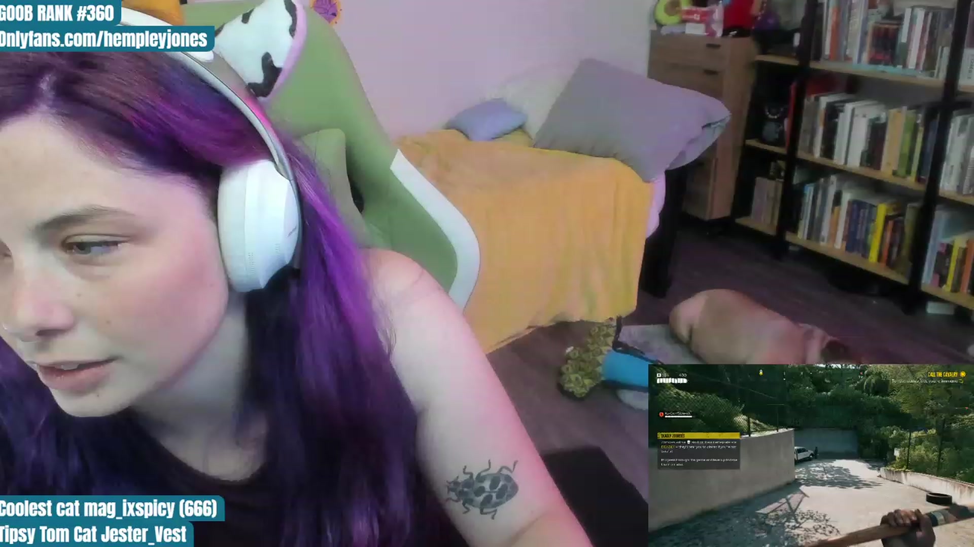 Gallery image thumbnail from Hempleyjones's myfreecams stream on, 07/26/2023, 02:06 image 9 of 20