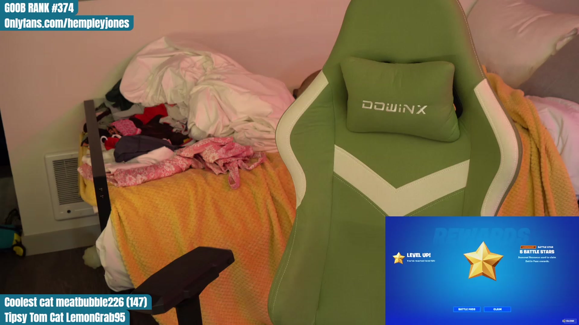 Gallery image thumbnail from Hempleyjones's myfreecams stream on, 07/27/2023, 24:25 image 20 of 20