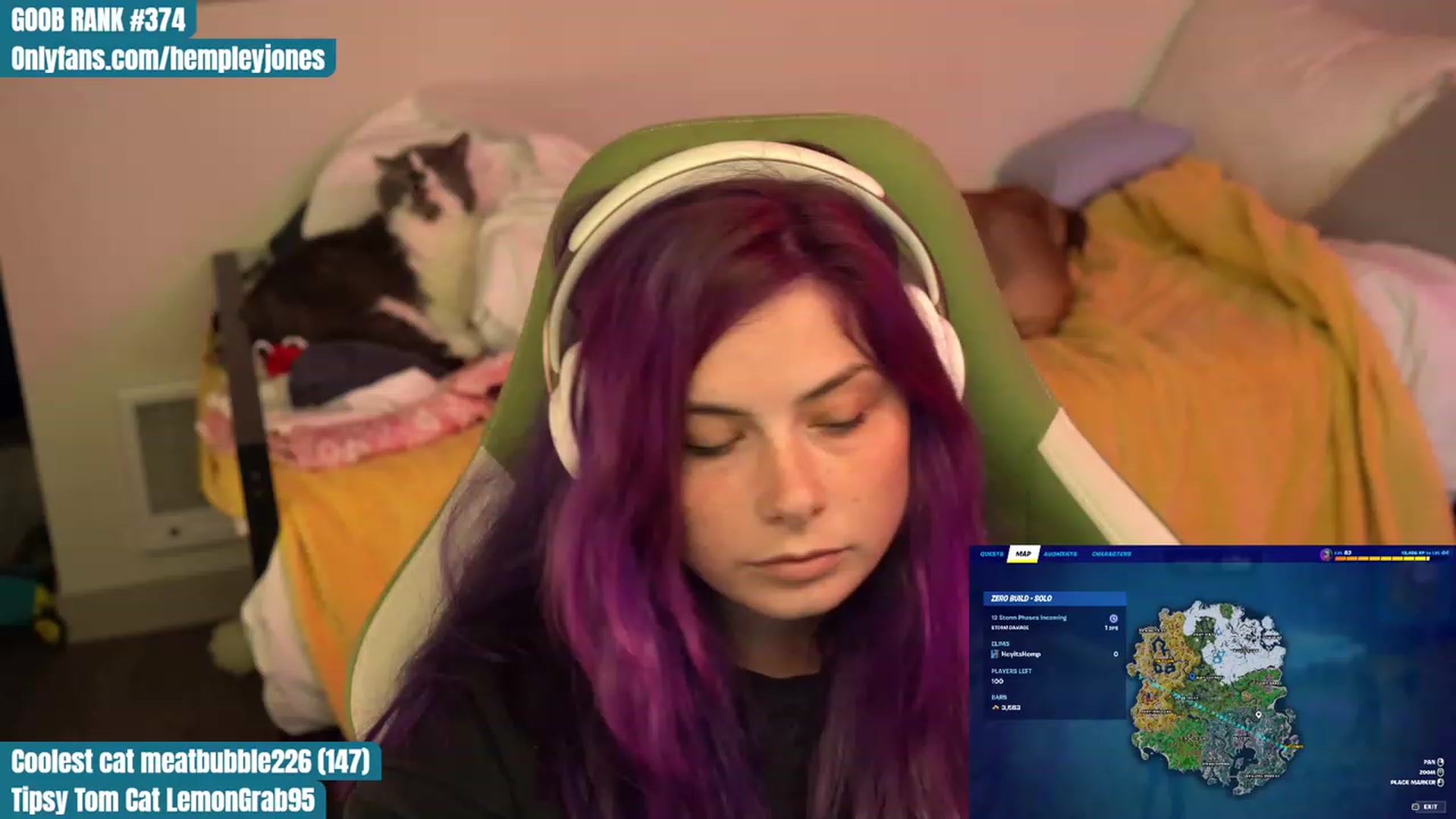 Gallery image thumbnail from Hempleyjones's myfreecams stream on, 07/27/2023, 24:25 image 5 of 20