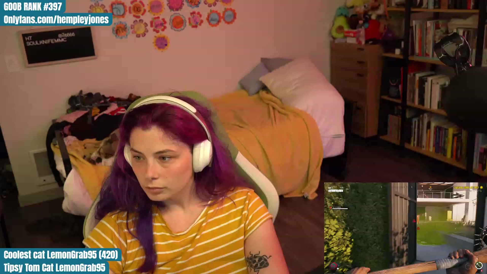 Gallery image thumbnail from Hempleyjones's myfreecams stream on, 07/29/2023, 24:18 image 12 of 20
