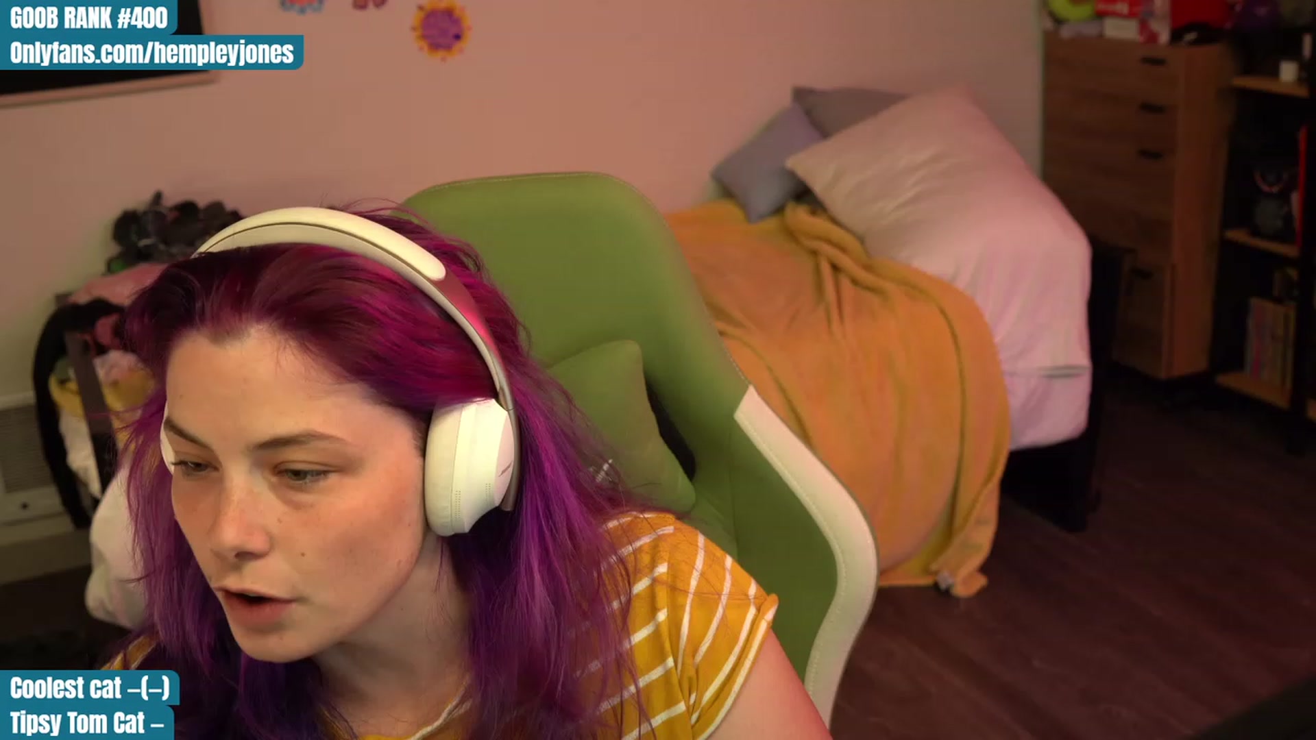 Gallery image thumbnail from Hempleyjones's myfreecams stream on, 07/29/2023, 24:18 image 2 of 20