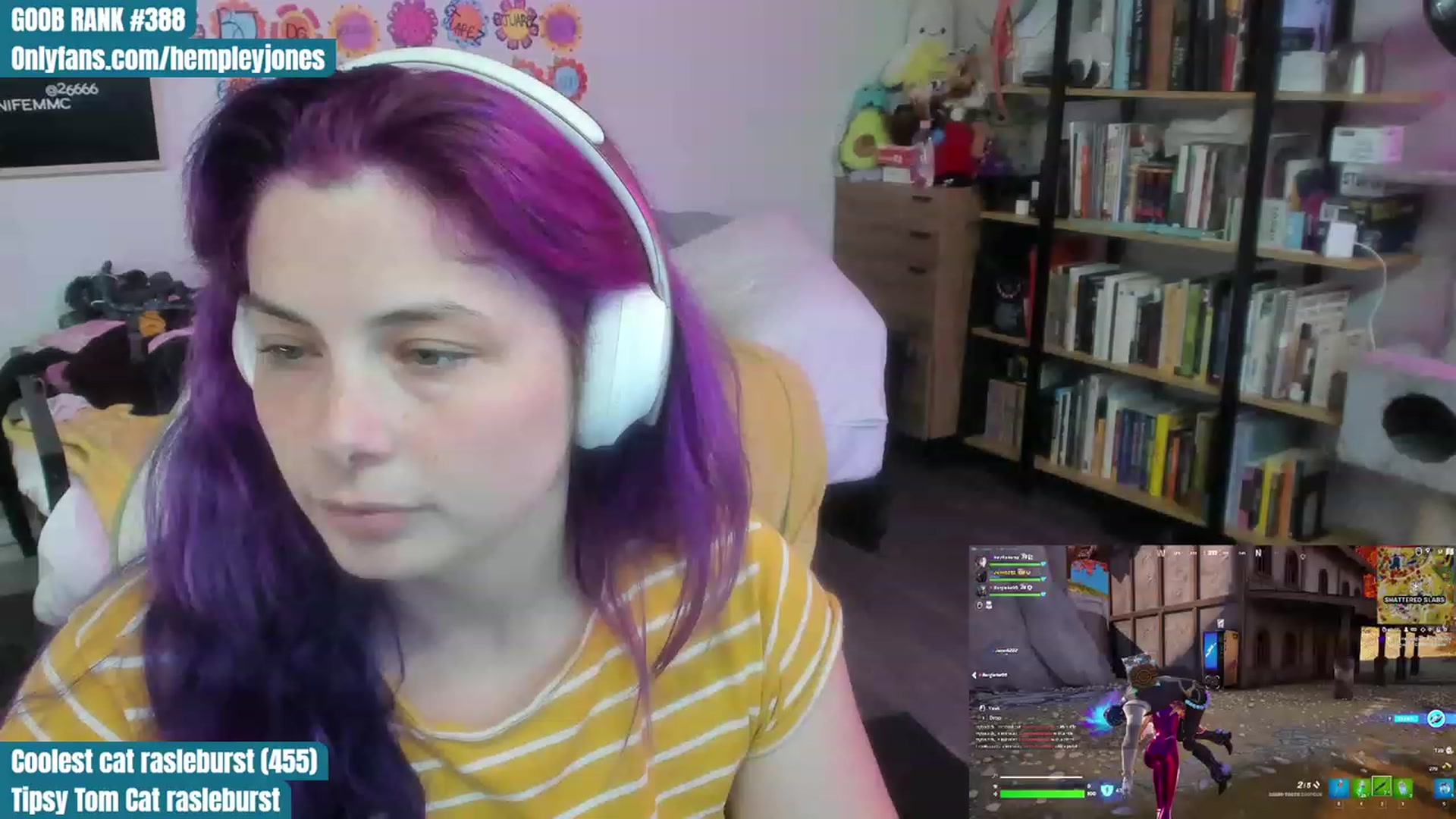 Gallery image thumbnail from Hempleyjones's myfreecams stream on, 07/29/2023, 02:02 image 11 of 20