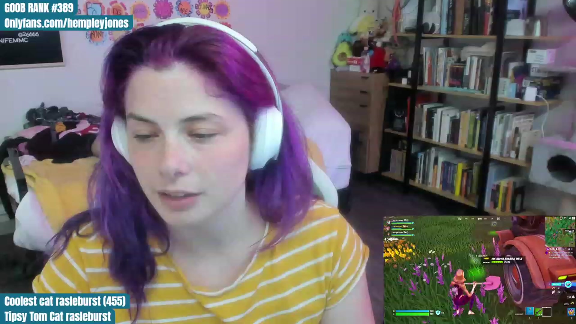 Gallery image thumbnail from Hempleyjones's myfreecams stream on, 07/29/2023, 02:02 image 7 of 20