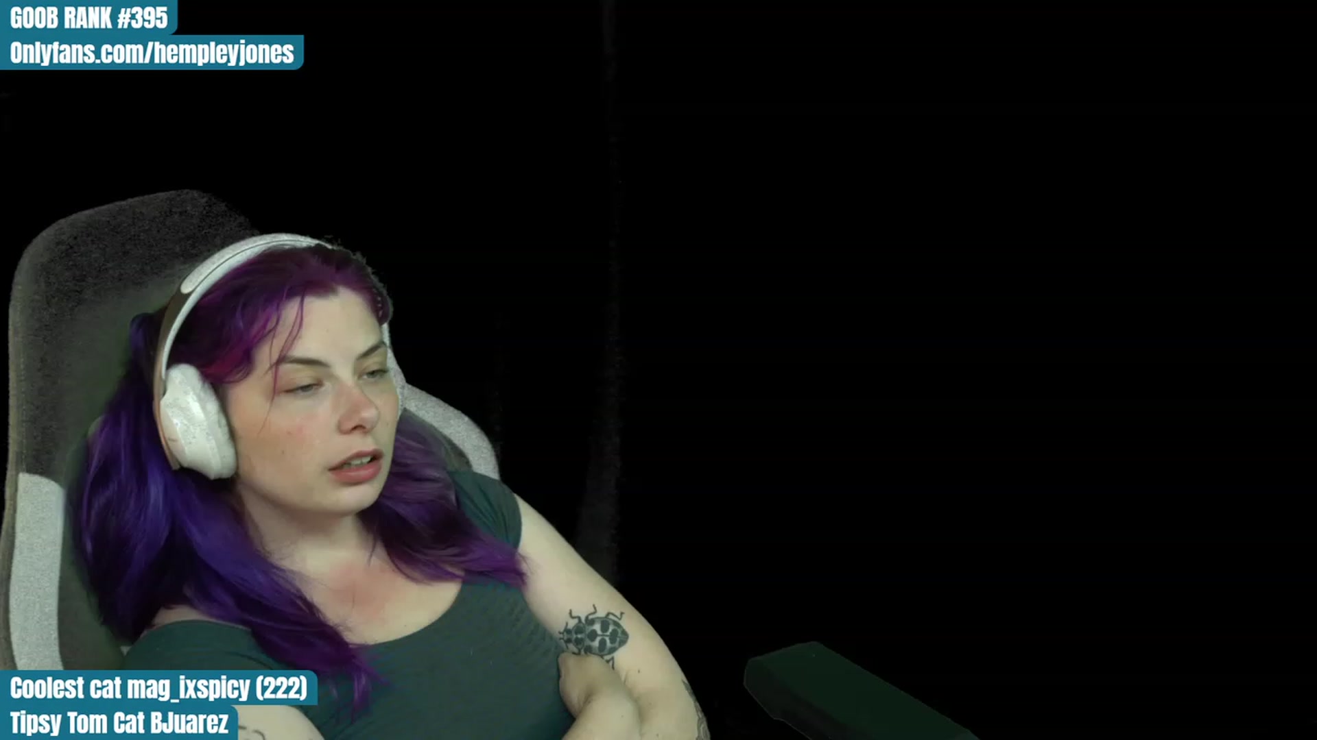 Gallery image thumbnail from Hempleyjones's myfreecams stream on, 07/30/2023, 24:23 image 13 of 20