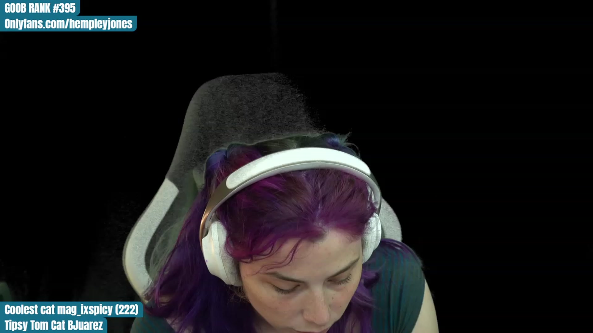Gallery image thumbnail from Hempleyjones's myfreecams stream on, 07/30/2023, 24:23 image 14 of 20