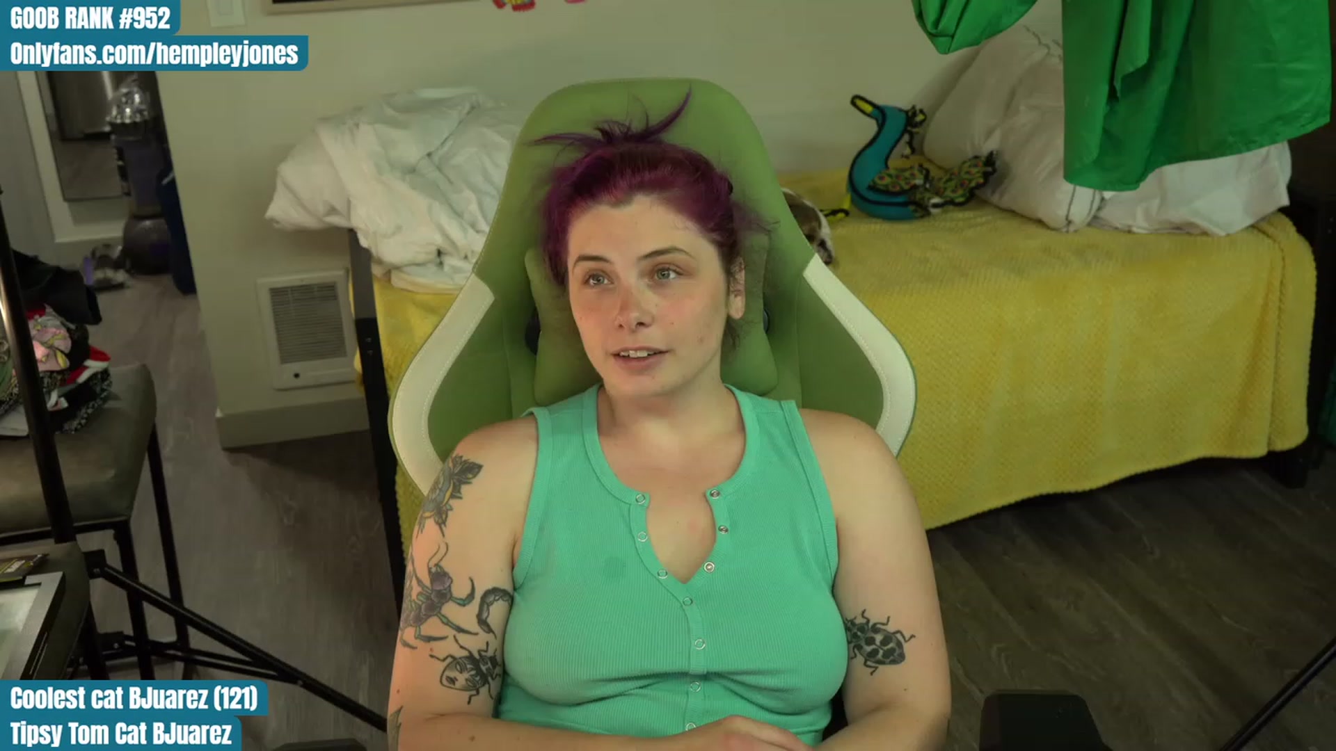 Gallery image thumbnail from Hempleyjones's myfreecams stream on, 08/04/2023, 24:02 image 19 of 20