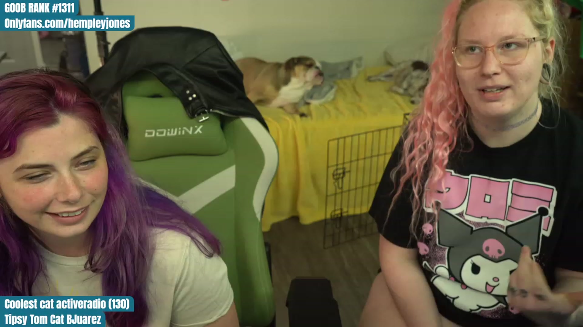 Gallery image thumbnail from Hempleyjones's myfreecams stream on, 08/06/2023, 01:06 image 12 of 20