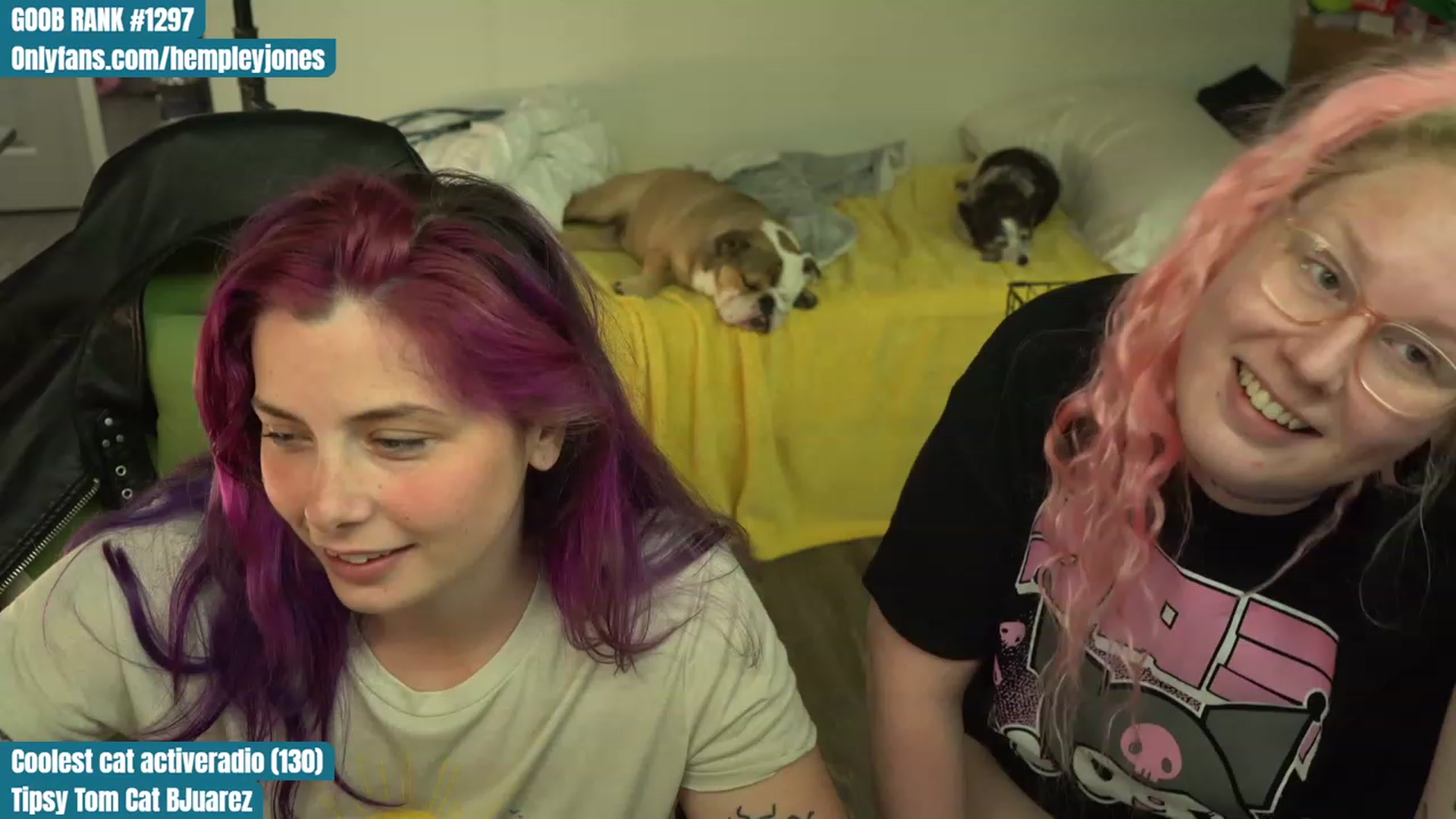 Gallery image thumbnail from Hempleyjones's myfreecams stream on, 08/06/2023, 01:06 image 14 of 20
