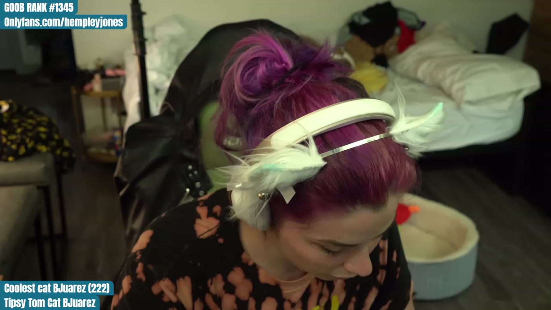 Gallery image thumbnail from Hempleyjones's myfreecams stream on, 08/07/2023, 23:59 image 7 of 20
