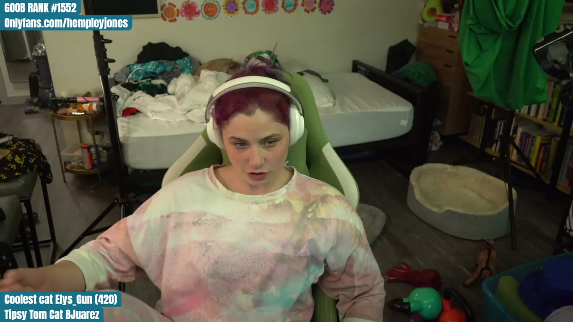 Gallery image thumbnail from Hempleyjones's myfreecams stream on, 08/11/2023, 01:53 image 14 of 20