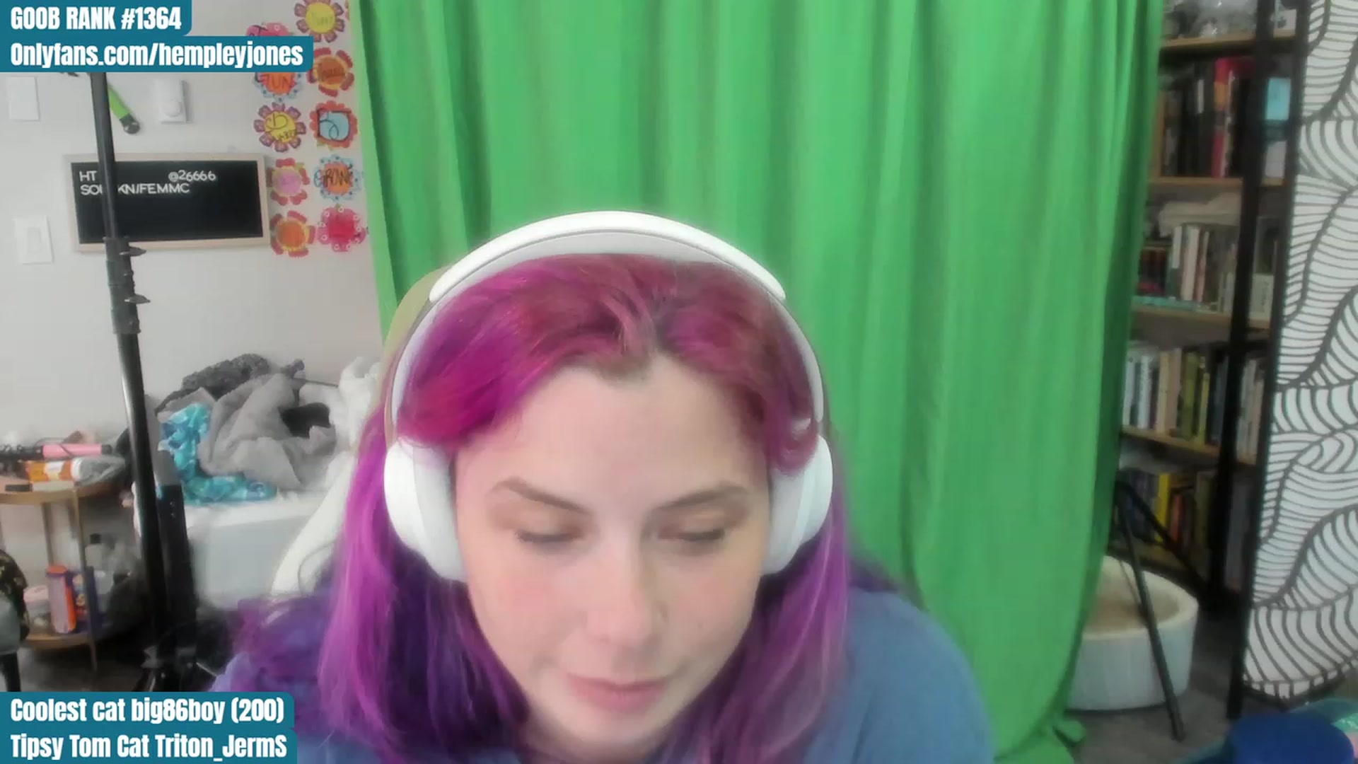 Gallery image thumbnail from Hempleyjones's myfreecams stream on, 08/11/2023, 21:48 image 13 of 20