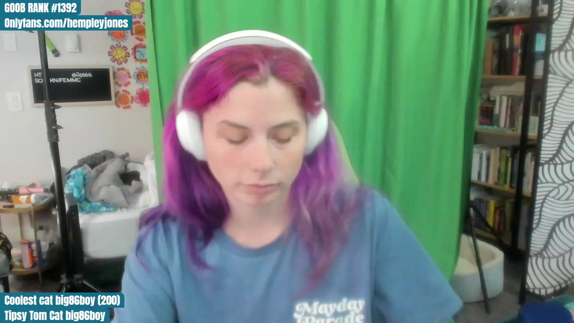 Gallery image thumbnail from Hempleyjones's myfreecams stream on, 08/11/2023, 21:48 image 7 of 20