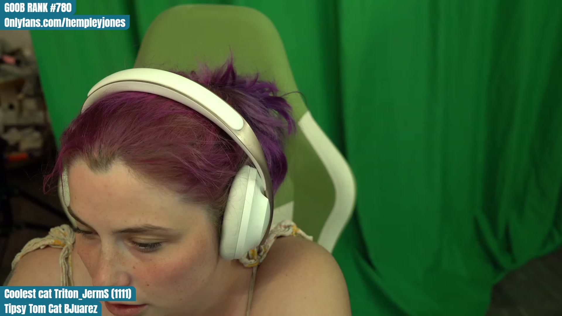 Gallery image thumbnail from Hempleyjones's myfreecams stream on, 08/13/2023, 01:15 image 17 of 20