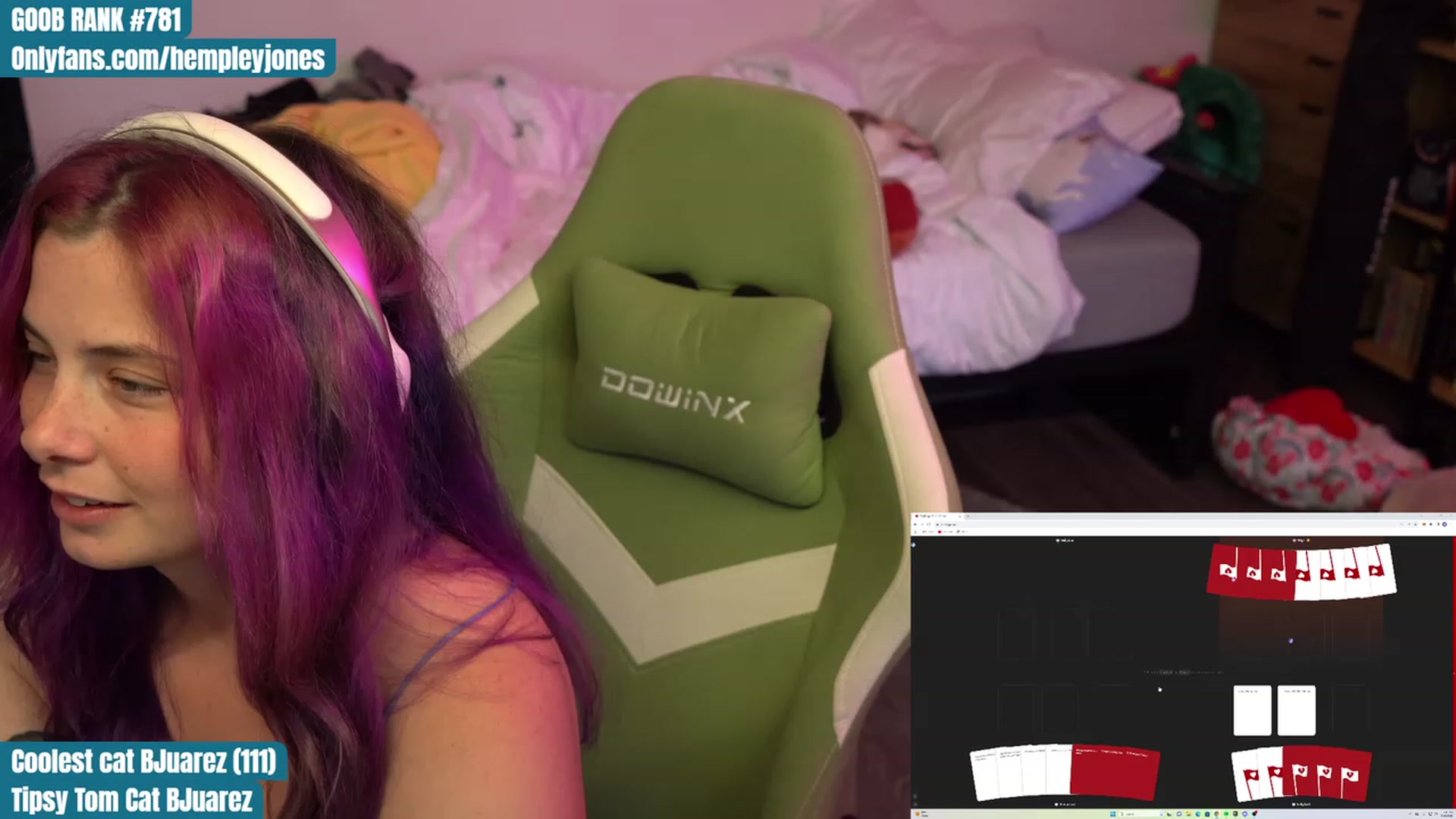Gallery image thumbnail from Hempleyjones's myfreecams stream on, 08/16/2023, 01:21 image 13 of 20