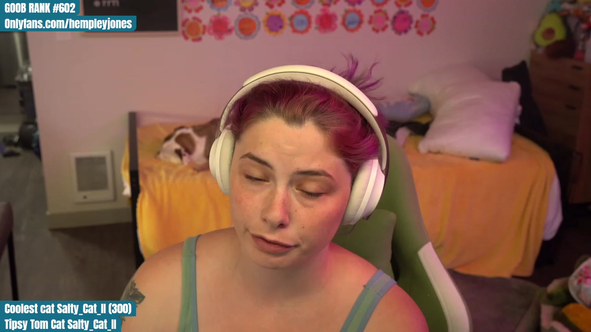 Gallery image thumbnail from Hempleyjones's myfreecams stream on, 08/17/2023, 23:47 image 2 of 20