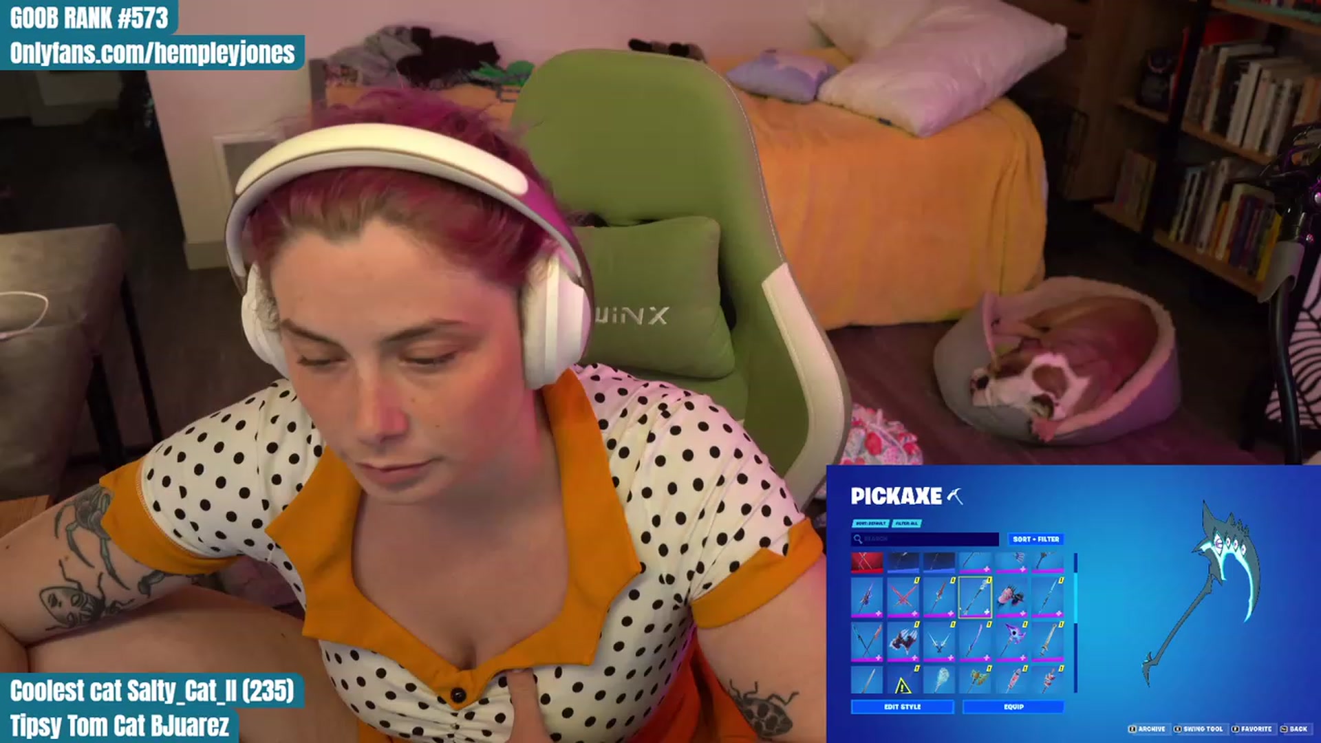 Gallery image thumbnail from Hempleyjones's myfreecams stream on, 08/19/2023, 01:46 image 19 of 20