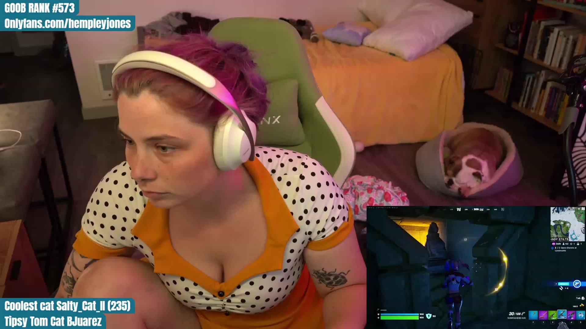 Gallery image thumbnail from Hempleyjones's myfreecams stream on, 08/19/2023, 01:46 image 12 of 20