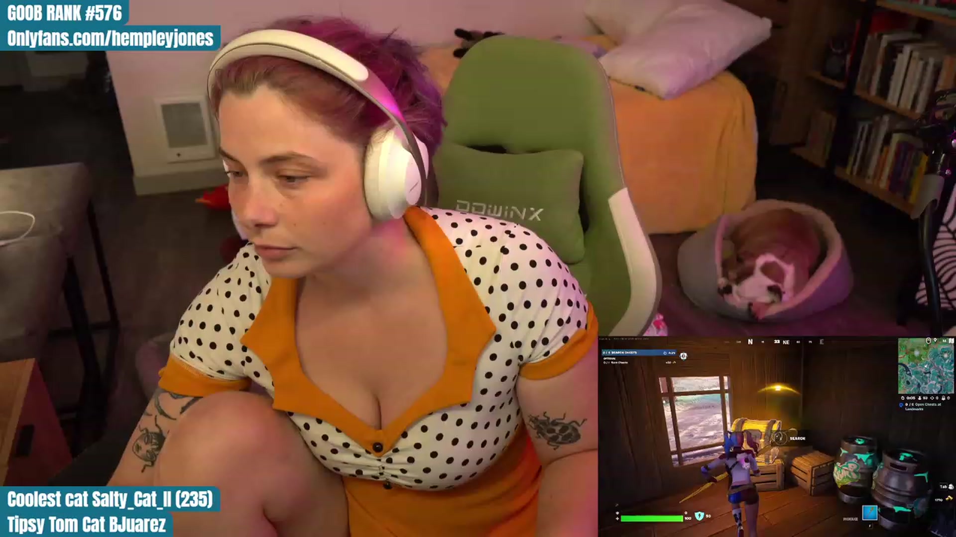 Gallery image thumbnail from Hempleyjones's myfreecams stream on, 08/19/2023, 01:46 image 9 of 20