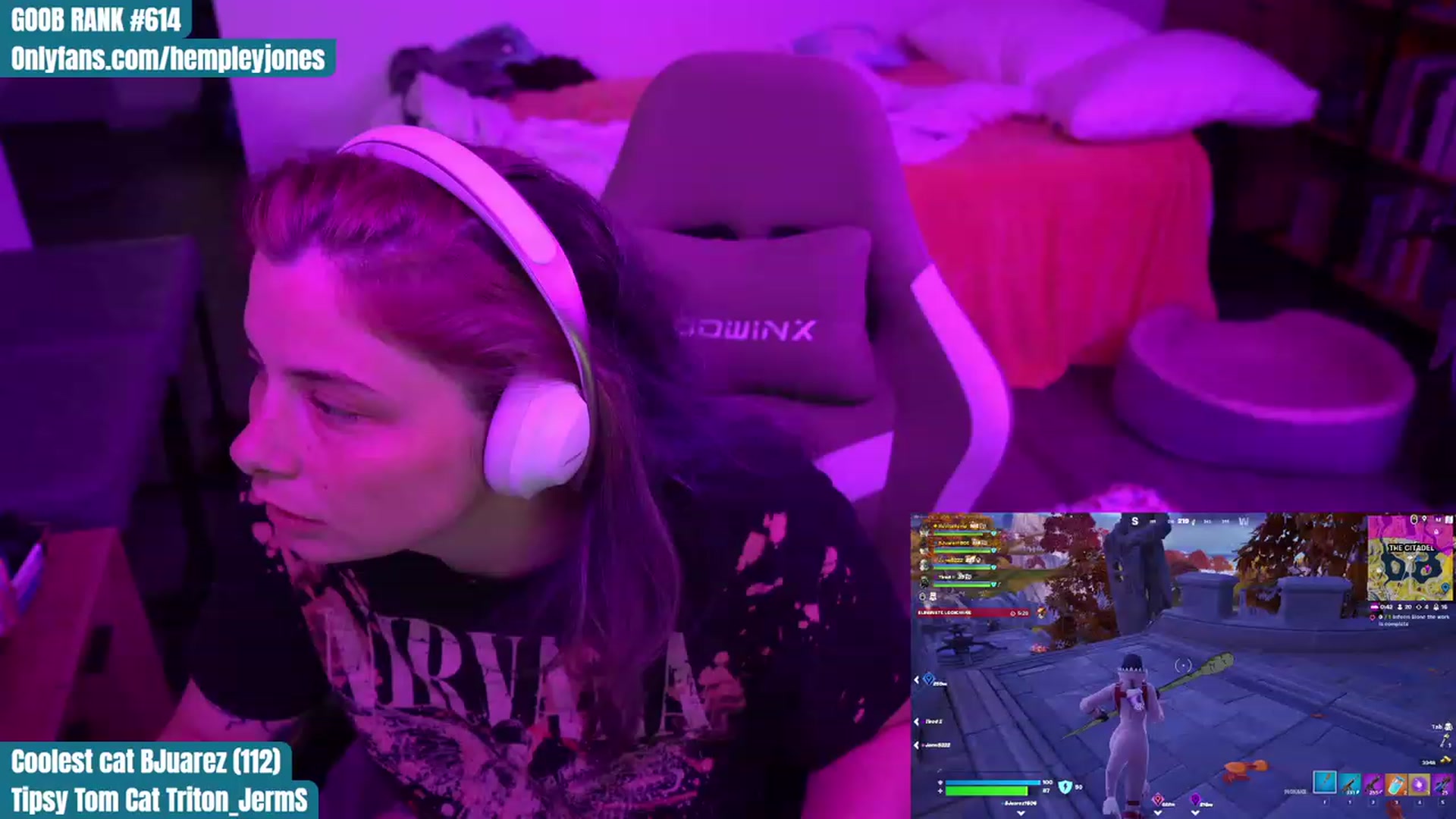 Gallery image thumbnail from Hempleyjones's myfreecams stream on, 08/20/2023, 03:58 image 16 of 20