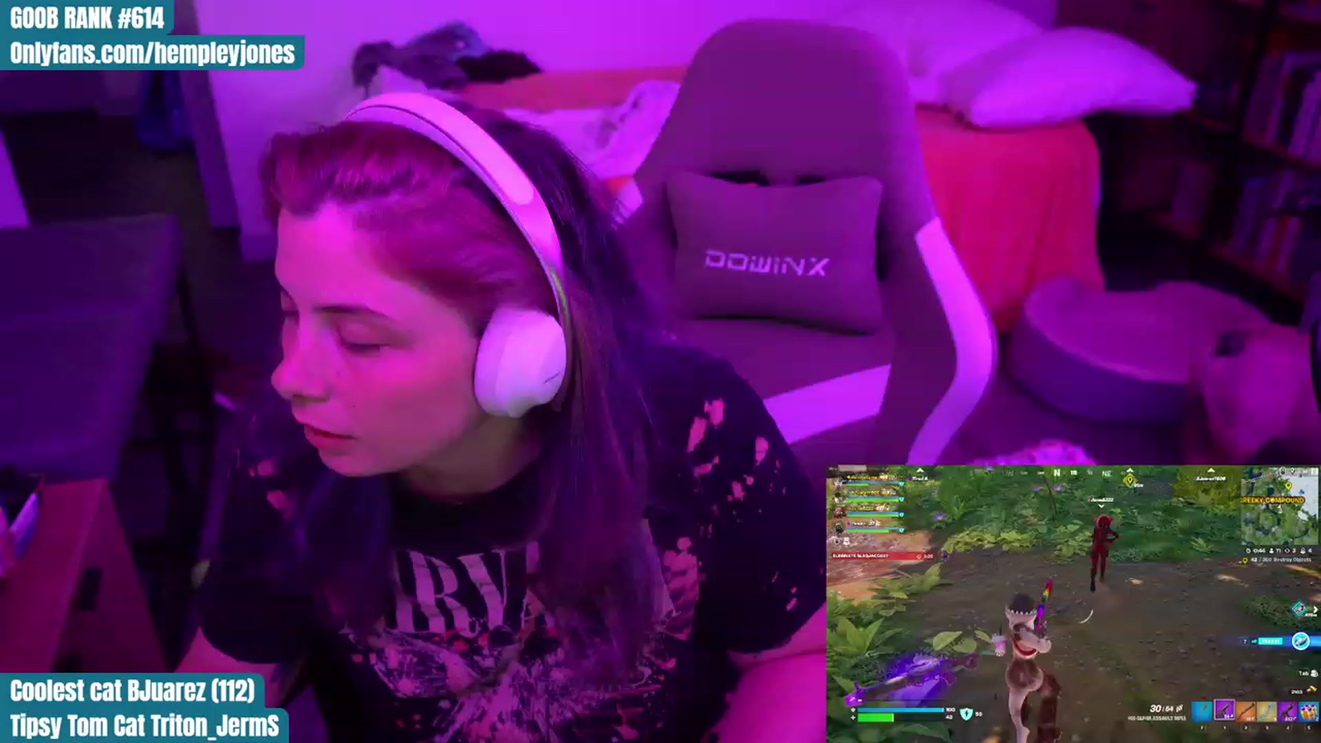 Gallery image thumbnail from Hempleyjones's myfreecams stream on, 08/20/2023, 05:30 image 4 of 20