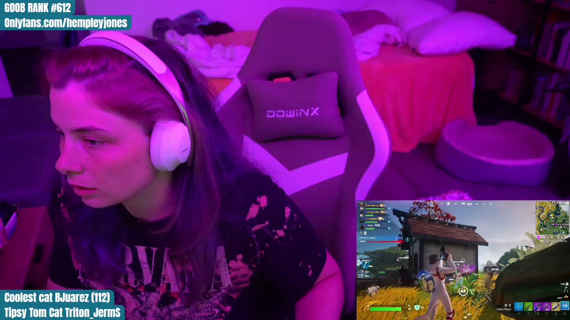 Gallery image thumbnail from Hempleyjones's myfreecams stream on, 08/20/2023, 05:30 image 11 of 20