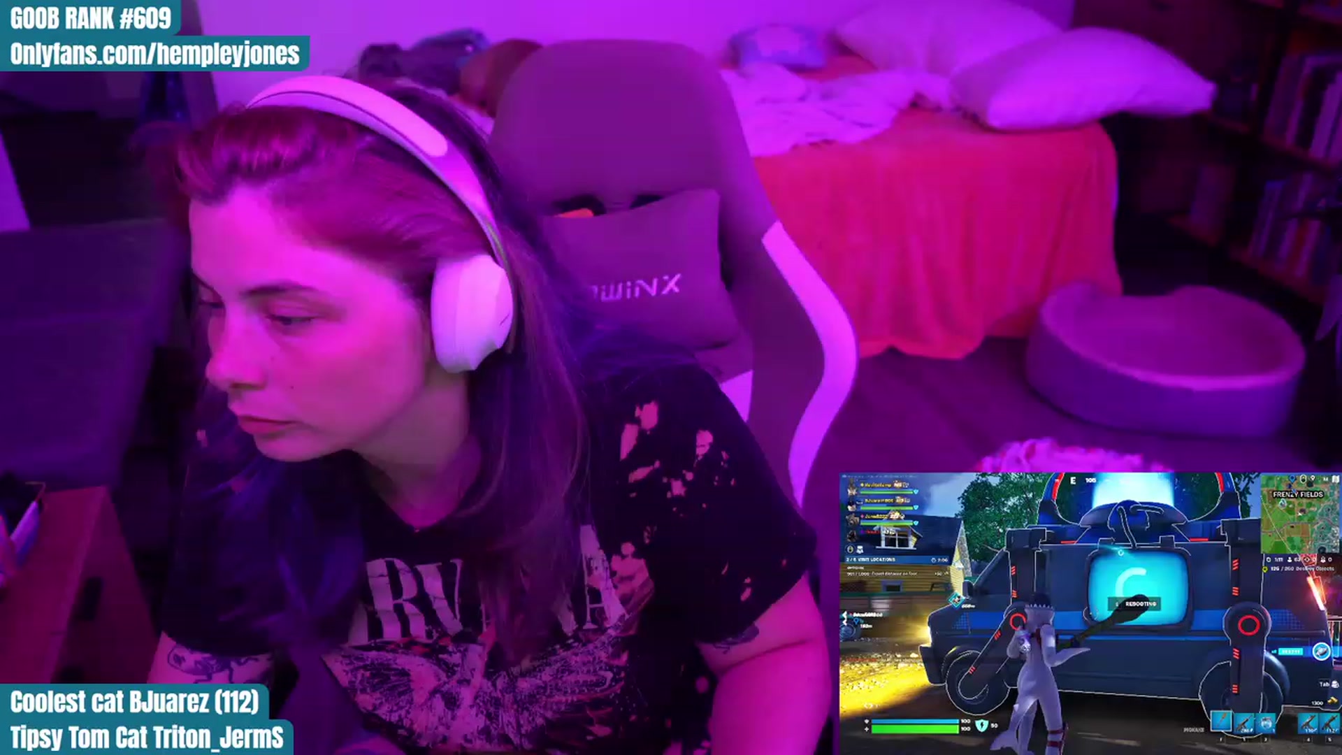 Gallery image thumbnail from Hempleyjones's myfreecams stream on, 08/20/2023, 05:30 image 19 of 20
