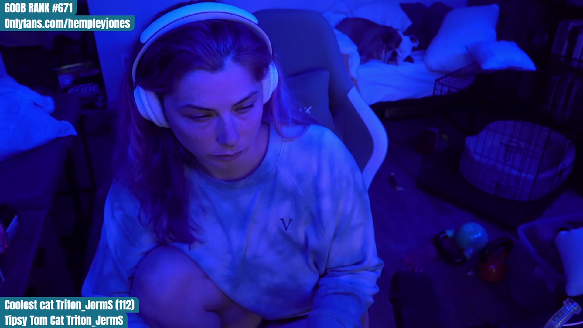 Gallery image thumbnail from Hempleyjones's myfreecams stream on, 08/22/2023, 24:24 image 5 of 20