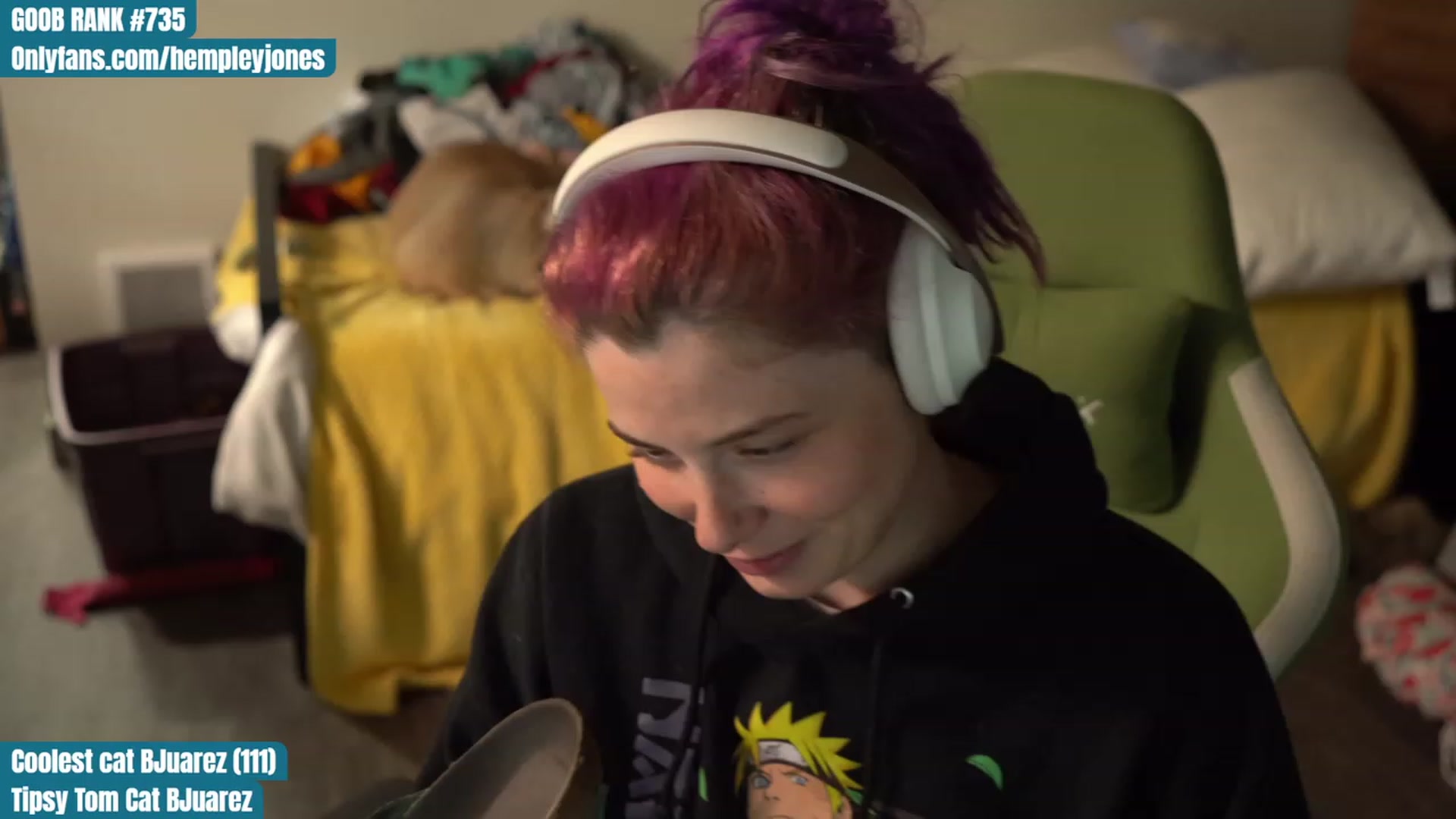 Gallery image thumbnail from Hempleyjones's myfreecams stream on, 08/23/2023, 23:56 image 4 of 20