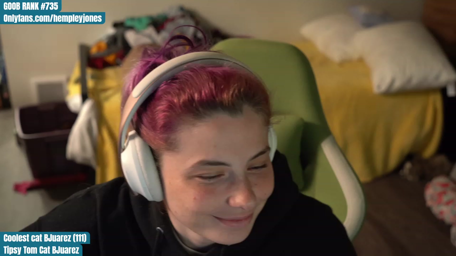 Gallery image thumbnail from Hempleyjones's myfreecams stream on, 08/23/2023, 23:56 image 2 of 20