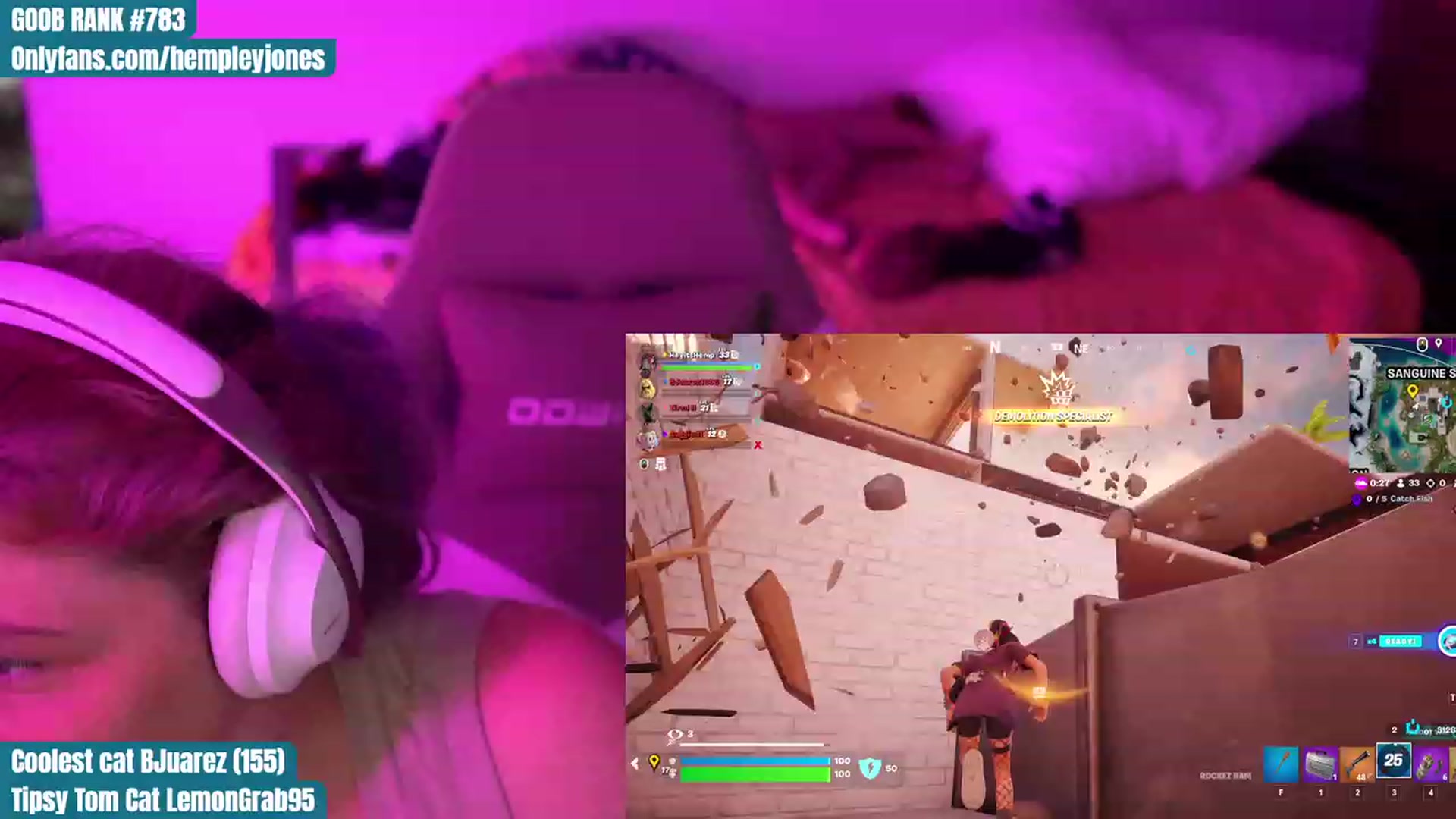 Gallery image thumbnail from Hempleyjones's myfreecams stream on, 08/27/2023, 24:06 image 10 of 20