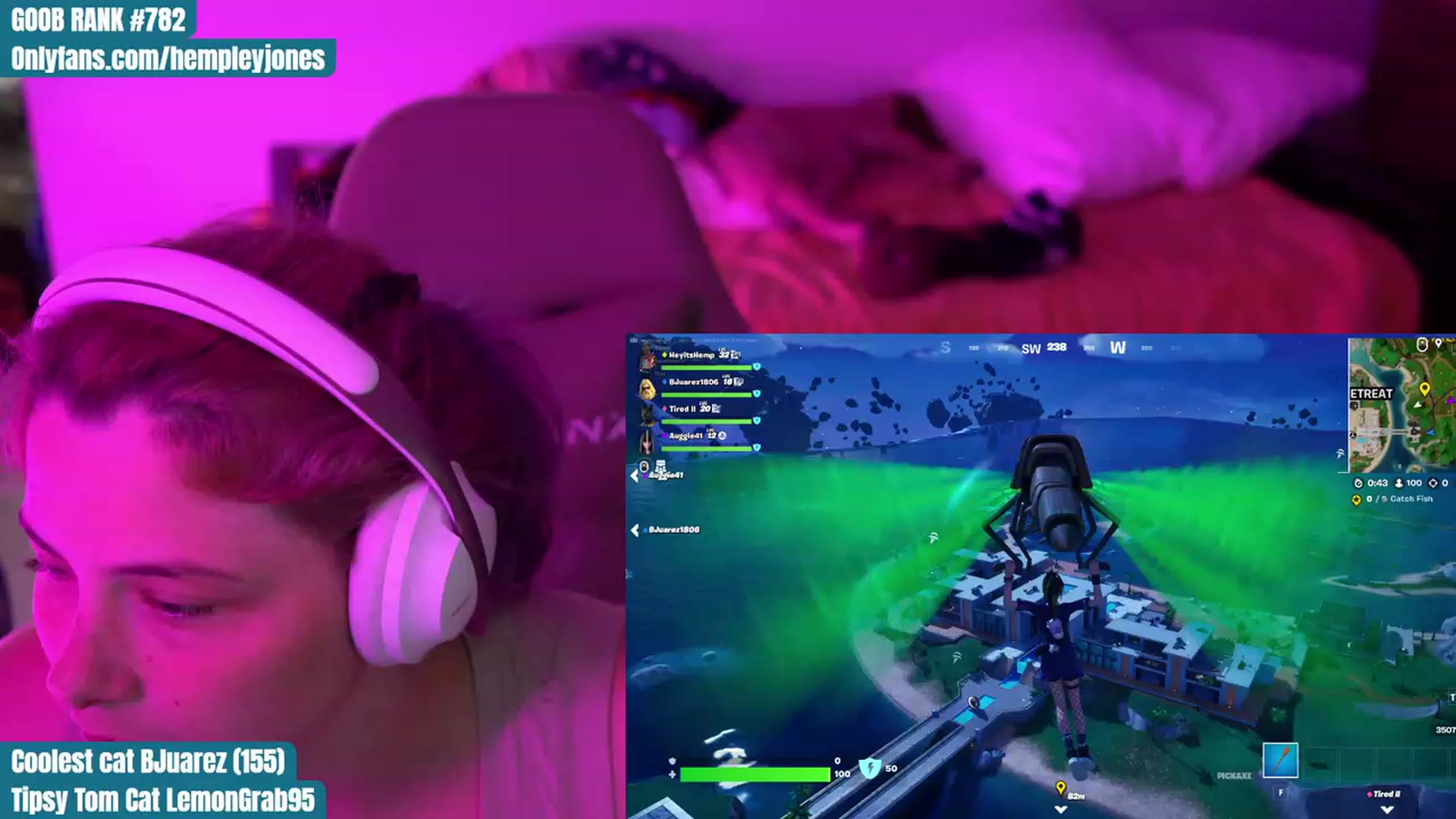 Gallery image thumbnail from Hempleyjones's myfreecams stream on, 08/27/2023, 24:06 image 4 of 20