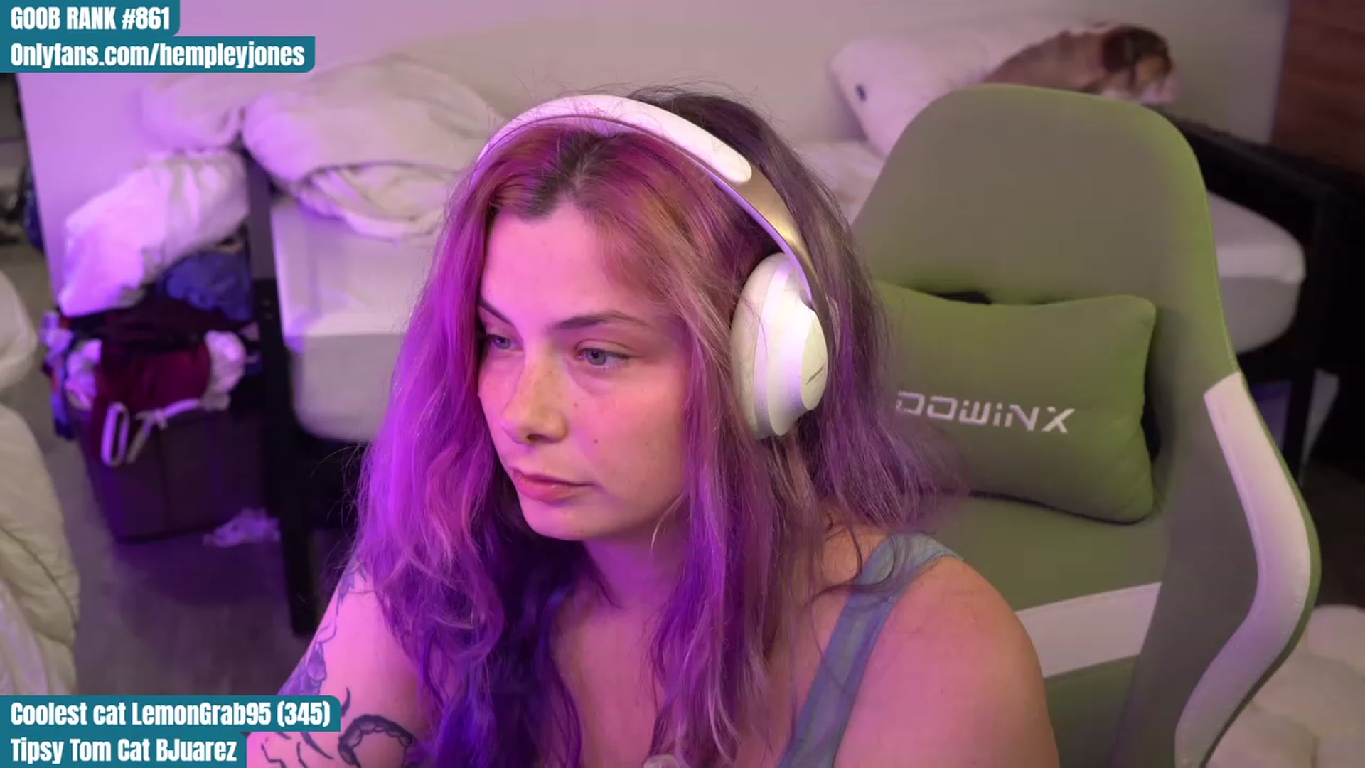 Gallery image thumbnail from Hempleyjones's myfreecams stream on, 08/30/2023, 01:53 image 14 of 20